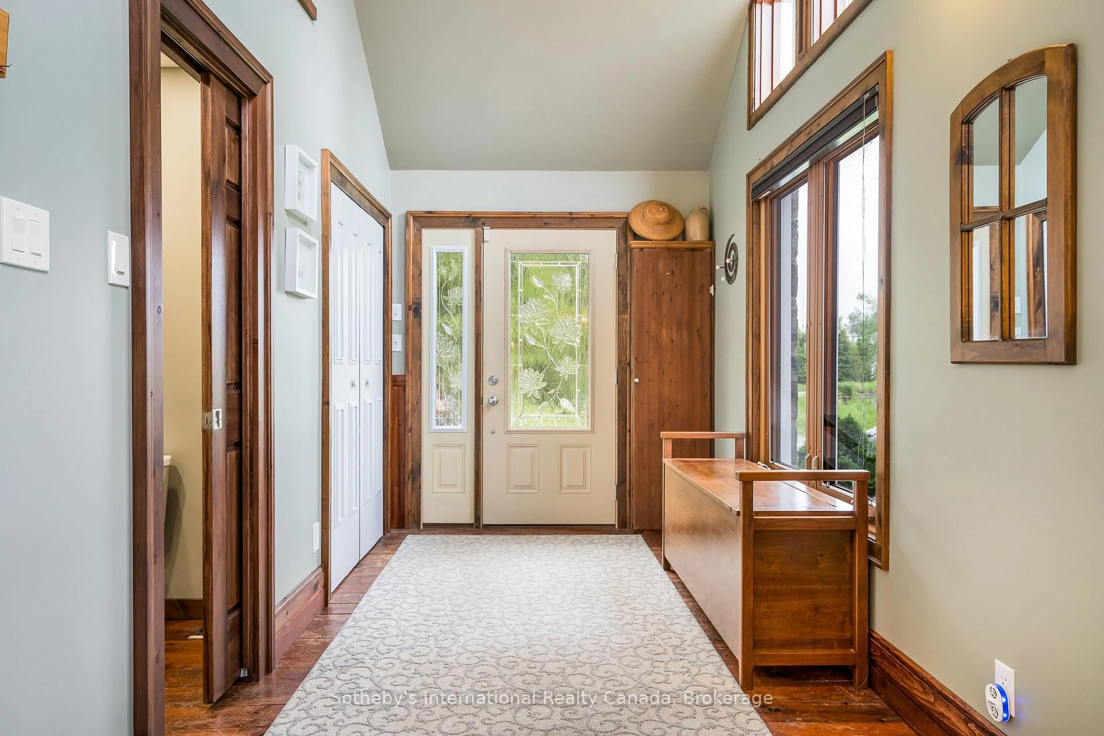 Indoor entryway for 397061 5th Line, Melancthon Ontario L0N 1S9