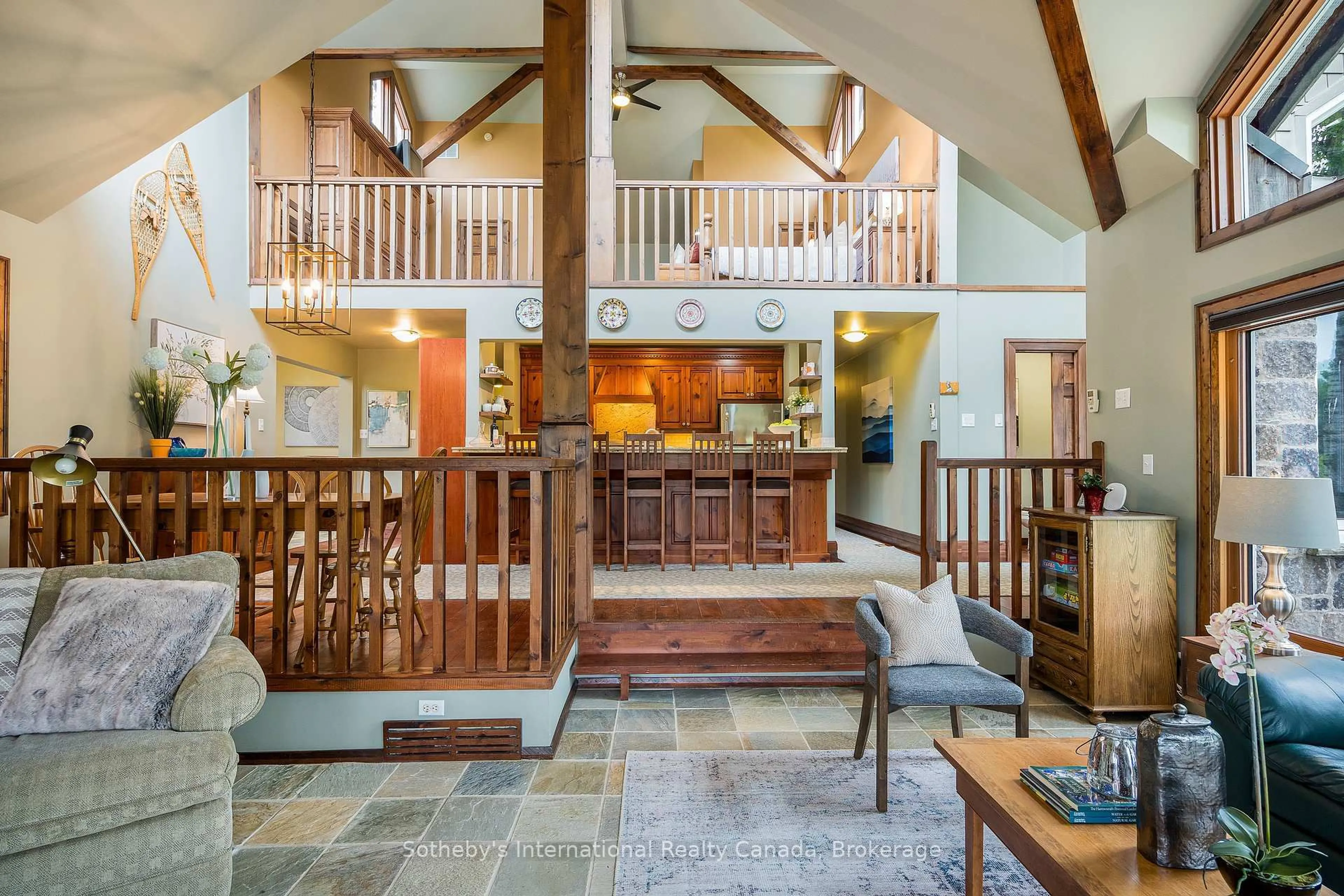 Indoor foyer for 397061 5th Line, Melancthon Ontario L0N 1S9