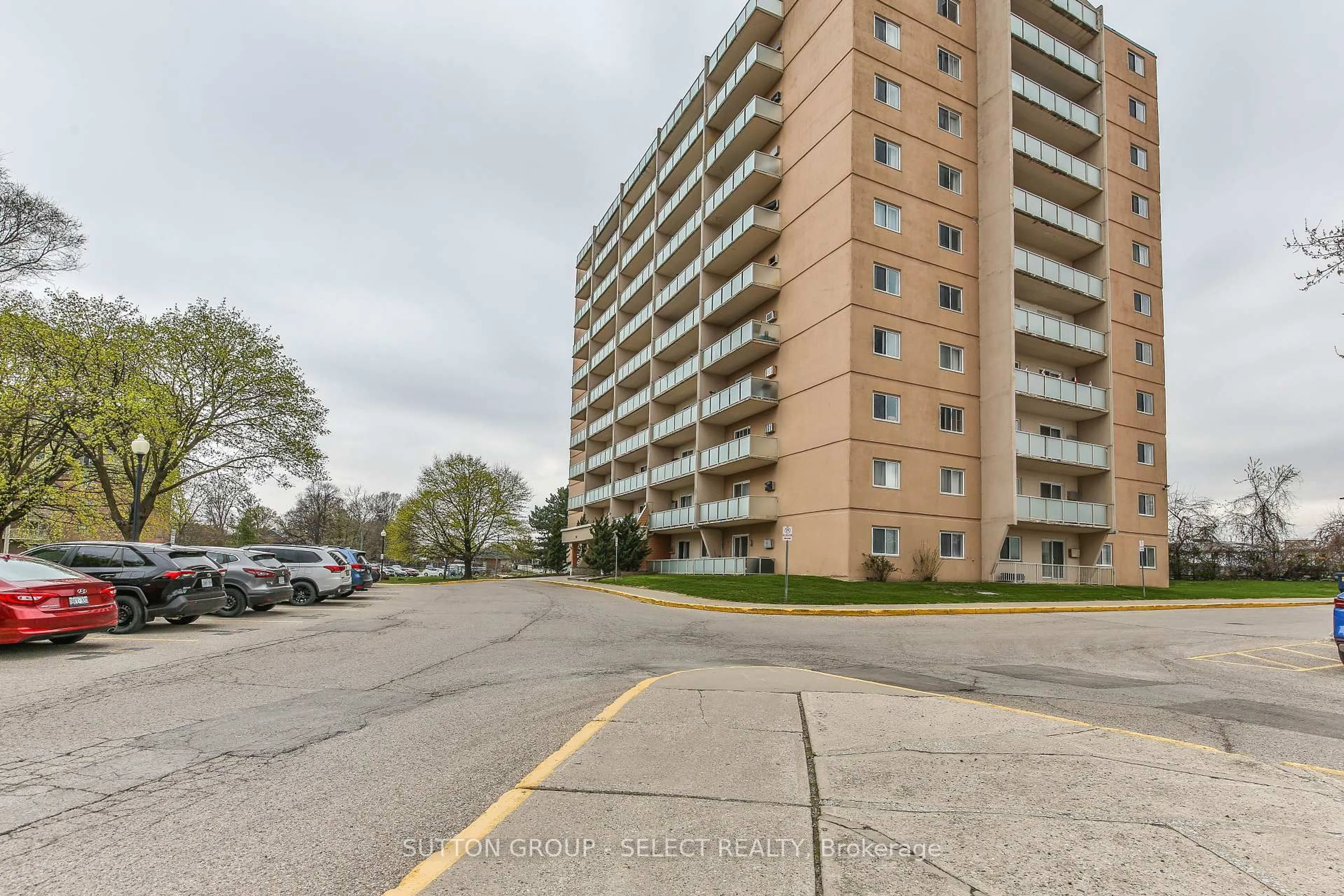 Unknown for 583 MORNINGTON Ave #409, London East Ontario N5Y 3E9