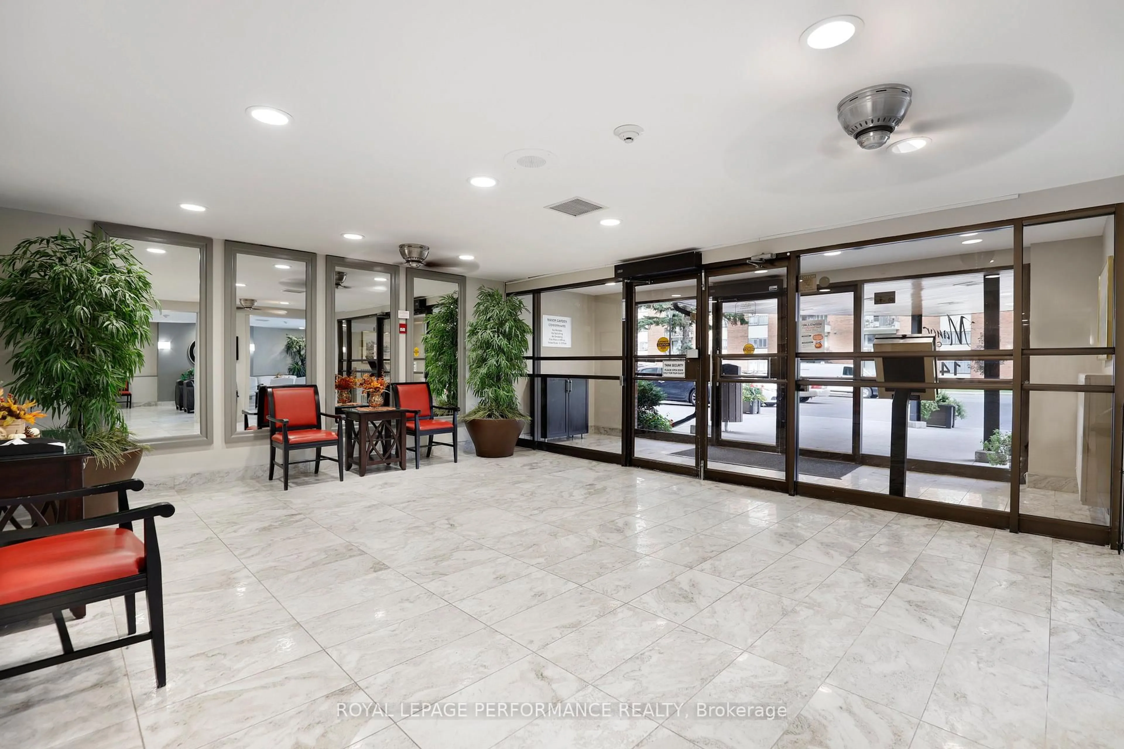 Lobby for 1465 Baseline Rd #113, Ottawa Ontario K2C 3L9