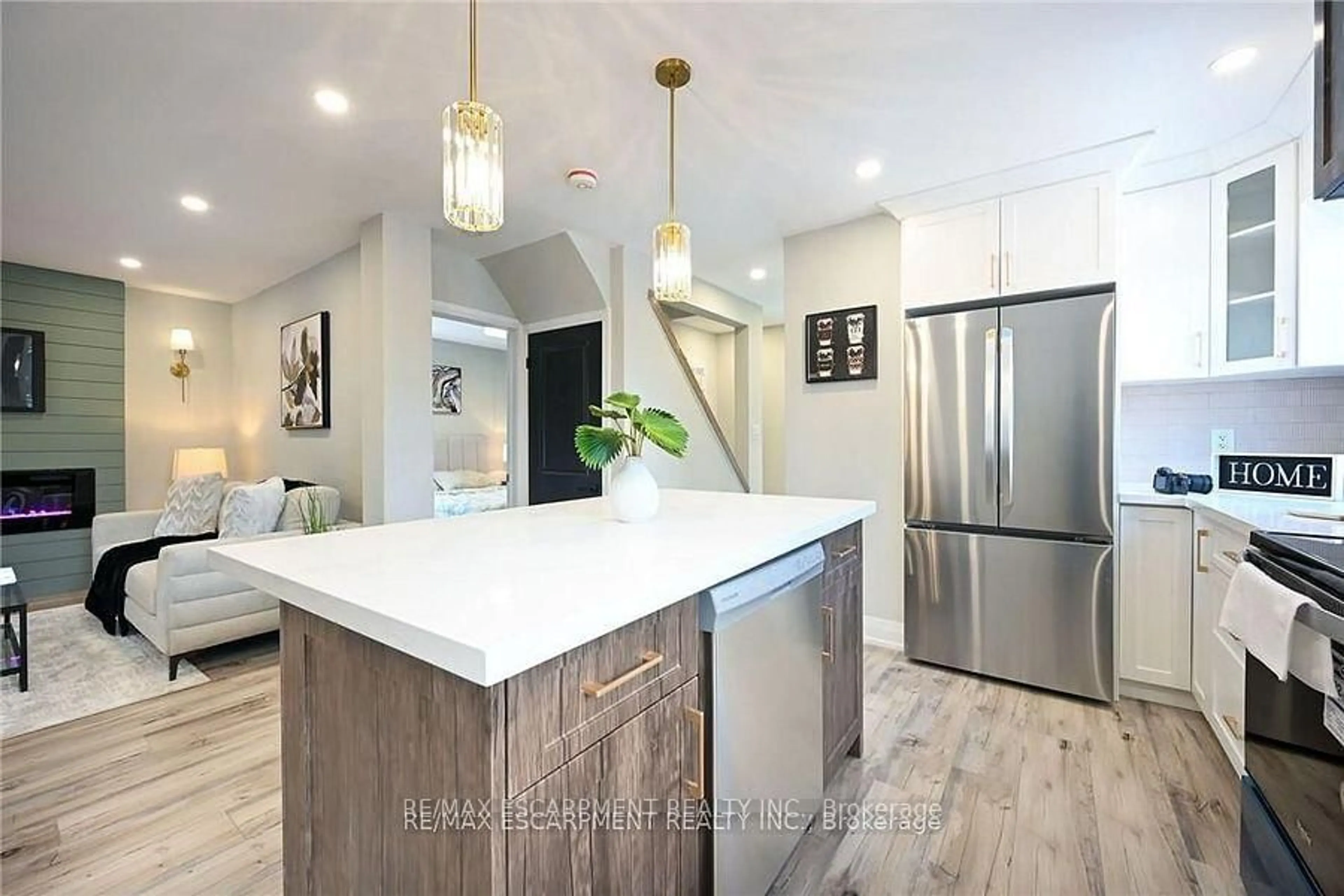 Open concept kitchen, unknown for 282 Ottawa St, Hamilton Ontario L8K 2G1