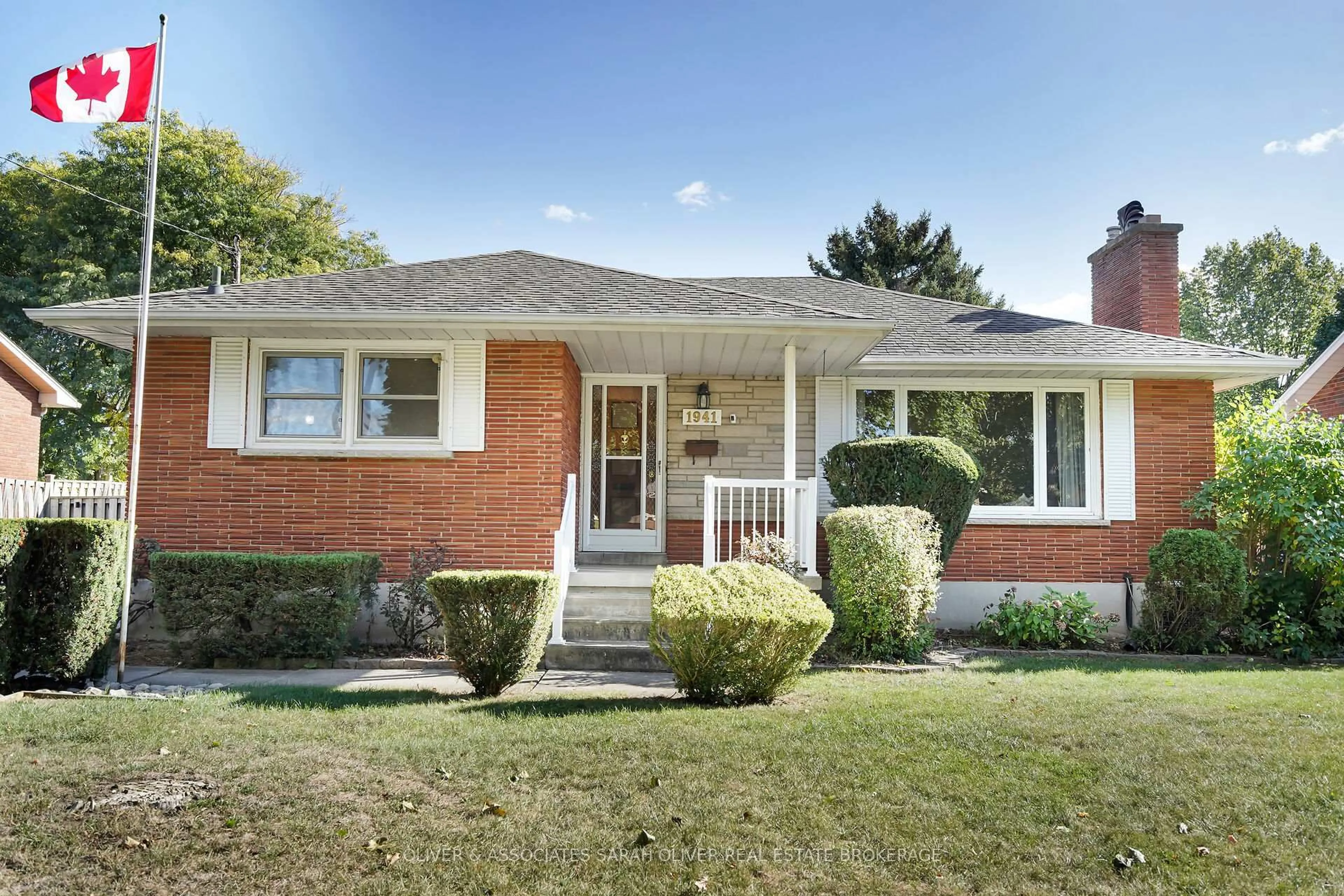 Home with brick exterior material, street for 1941 Royal Cres, London East Ontario N5V 1N6