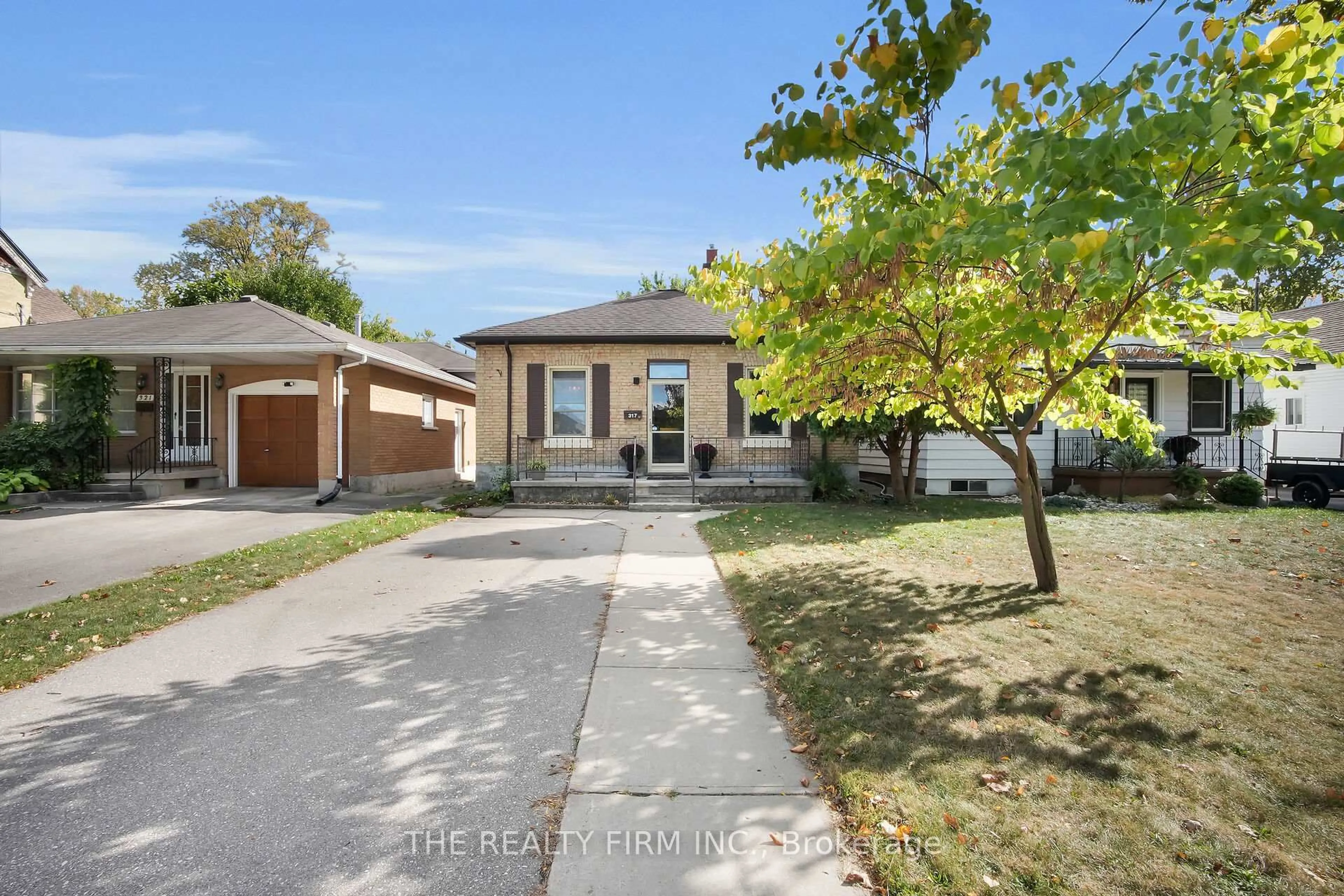 Home with brick exterior material, street for 317 Simcoe St, London East Ontario N6B 1J4