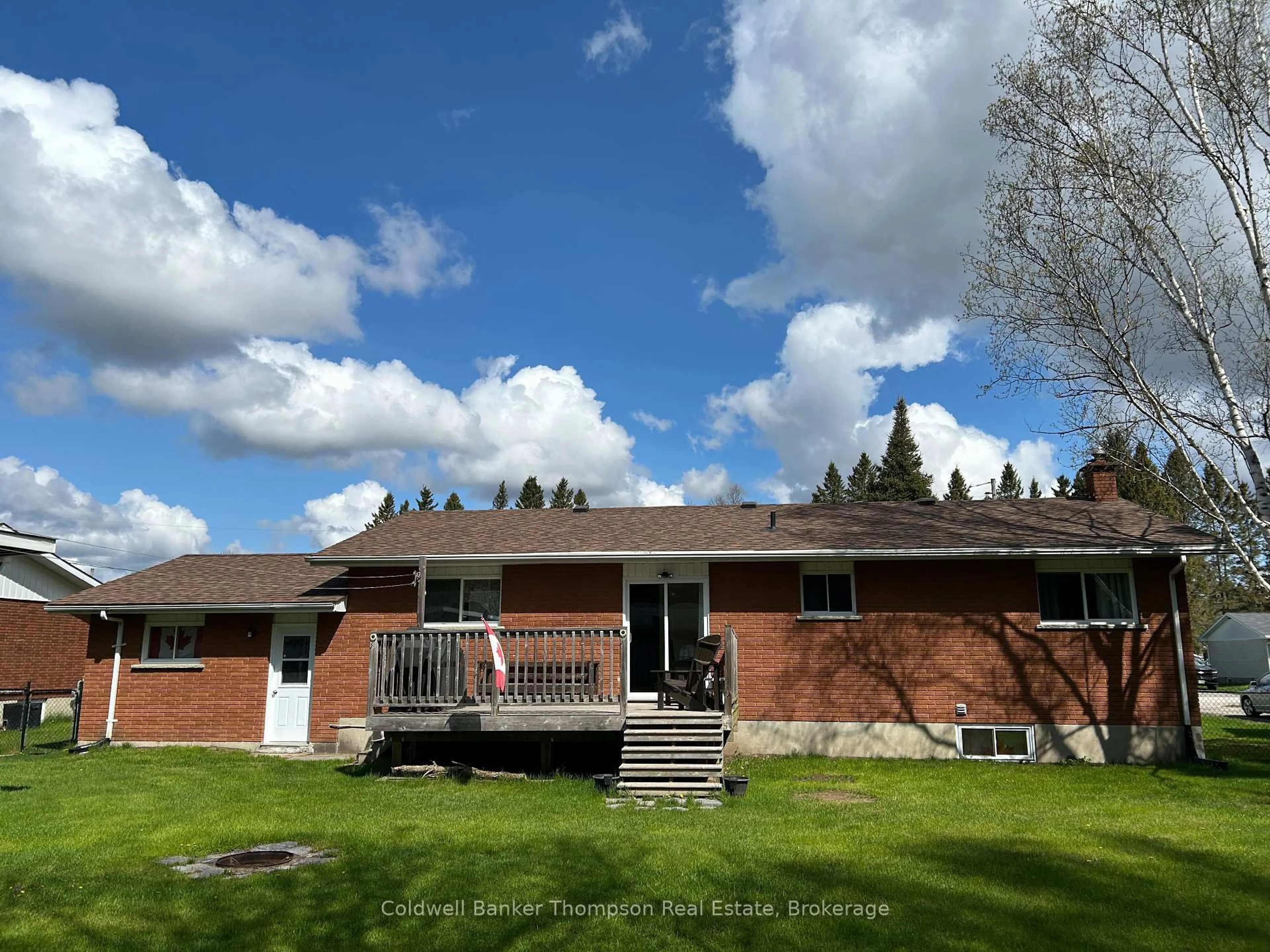 A pic from outside/outdoor area/front of a property/back of a property/a pic from drone, unknown for 8 Tebby Blvd, South River Ontario P0A 1X0