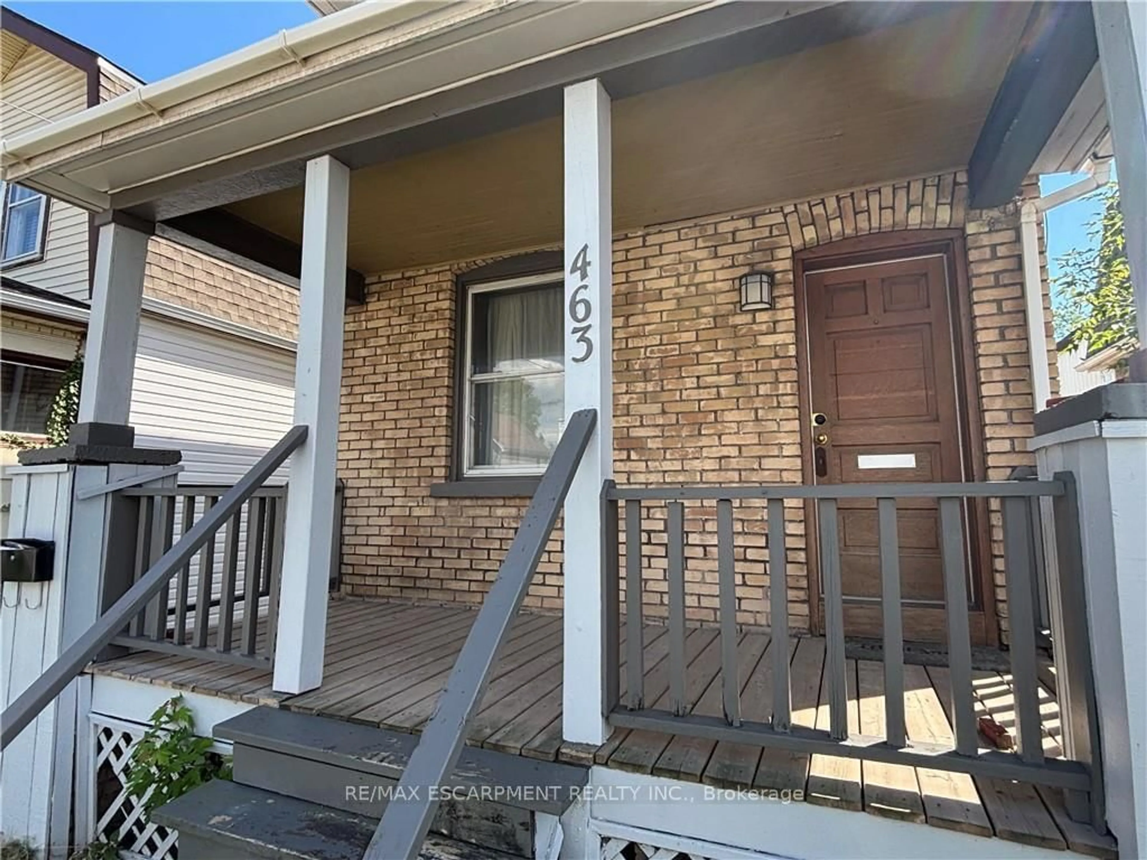 Unknown for 463 East Main St, Welland Ontario L3B 3X7