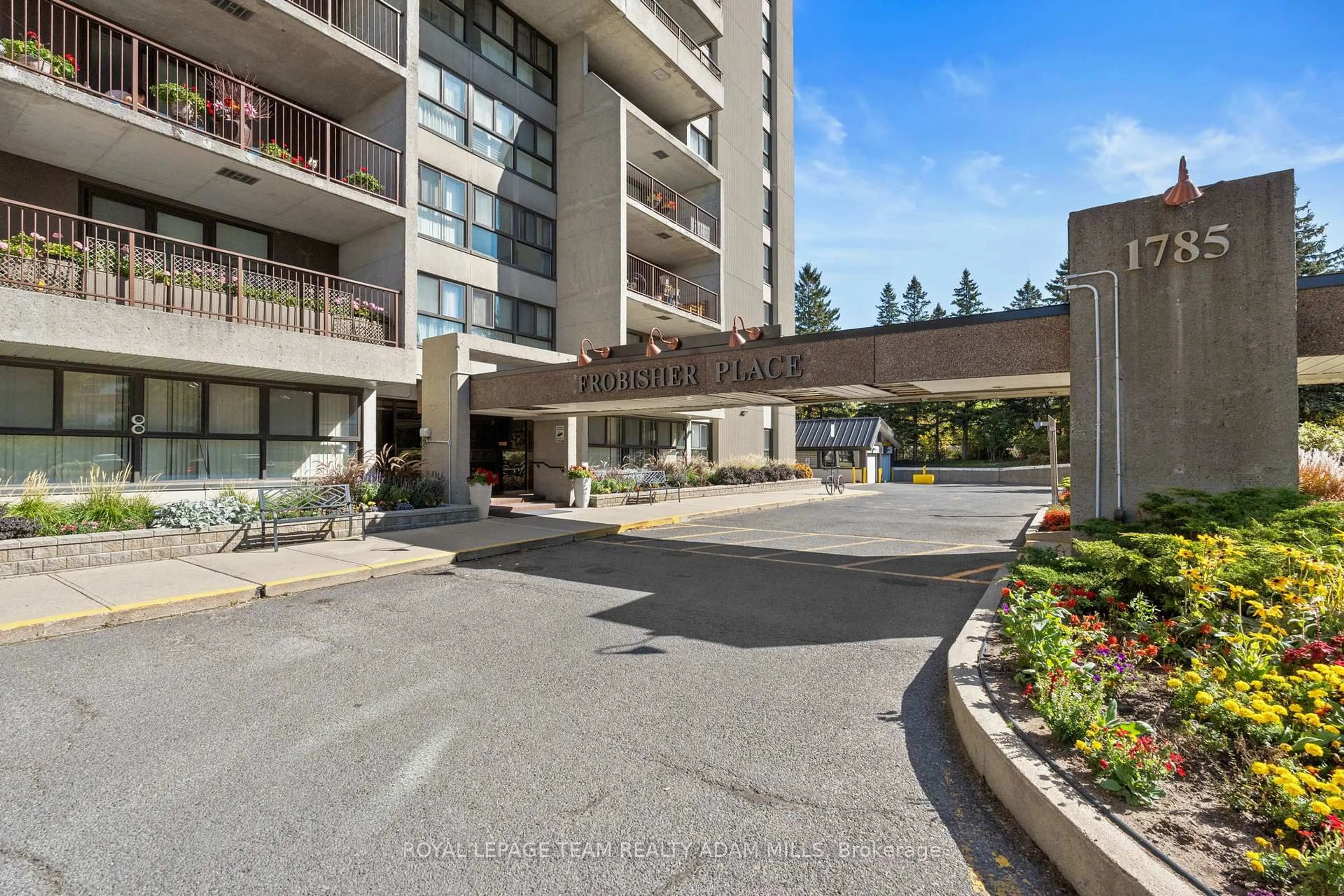Unknown for 1785 Frobisher Lane #1707, Ottawa Ontario K1G 3T7