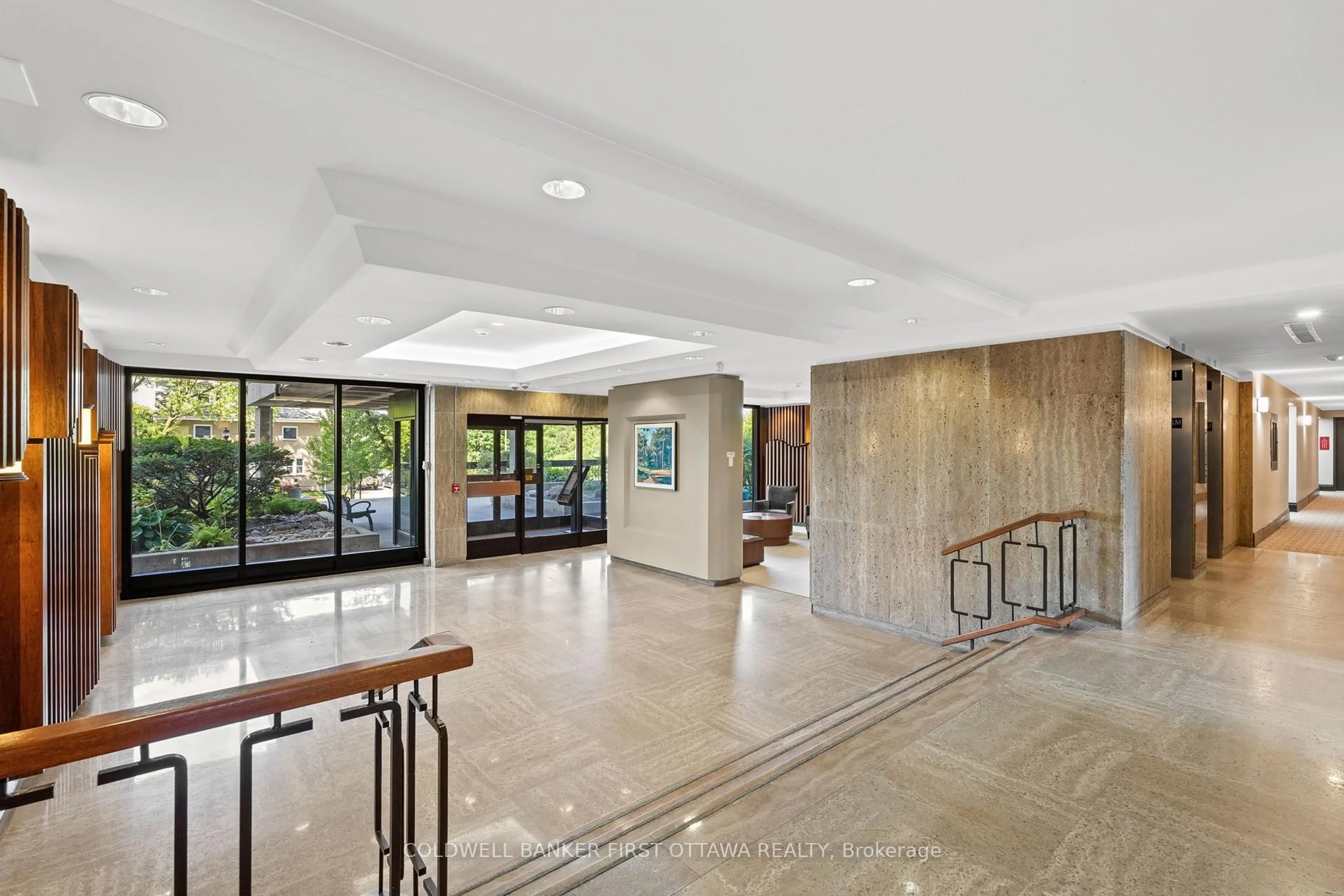 Lobby for 265 POULIN Ave #1706, Ottawa Ontario K2B 7Y8