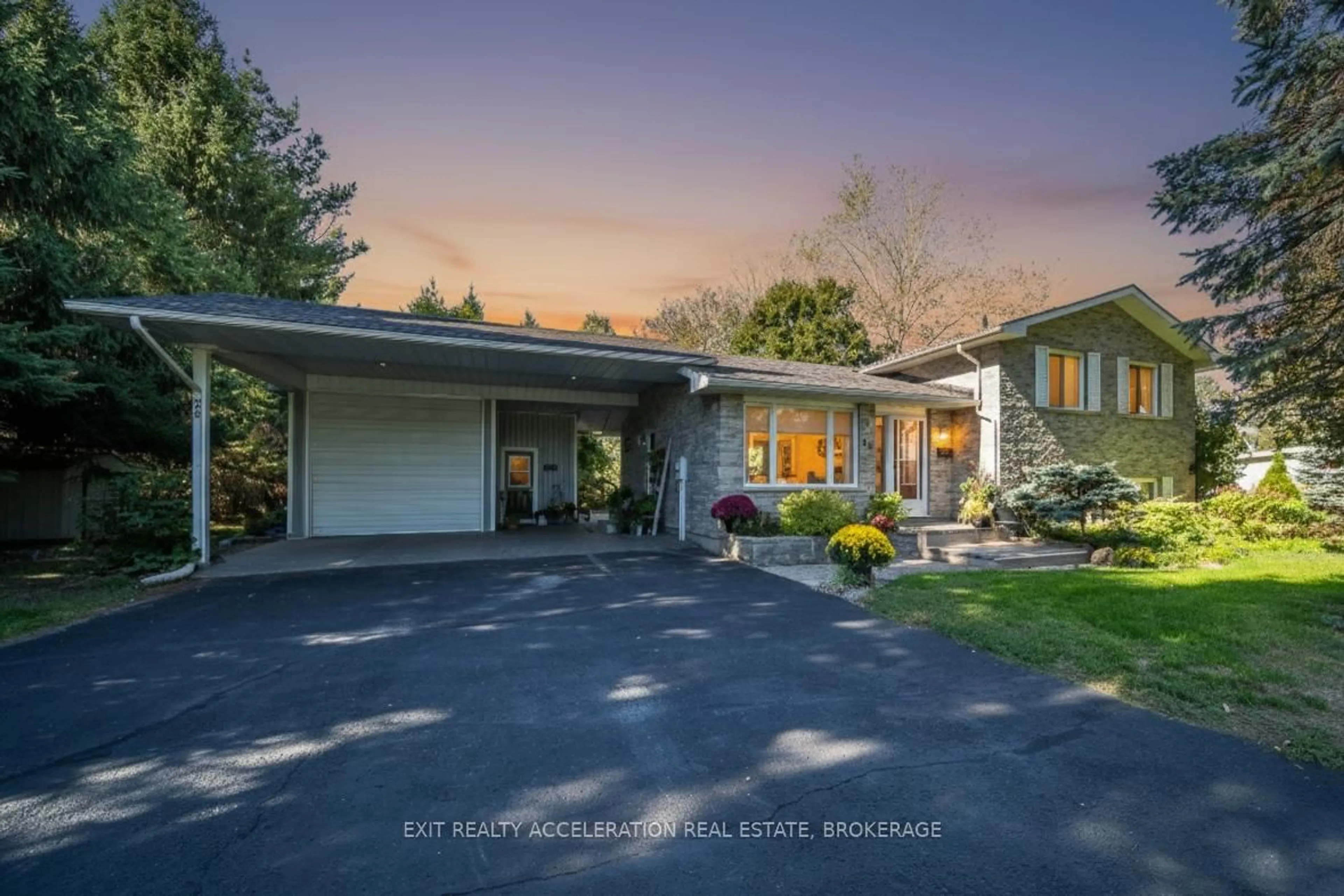 A pic from outside/outdoor area/front of a property/back of a property/a pic from drone, street for 35 Riverview Dr, Greater Napanee Ontario K7R 3A1