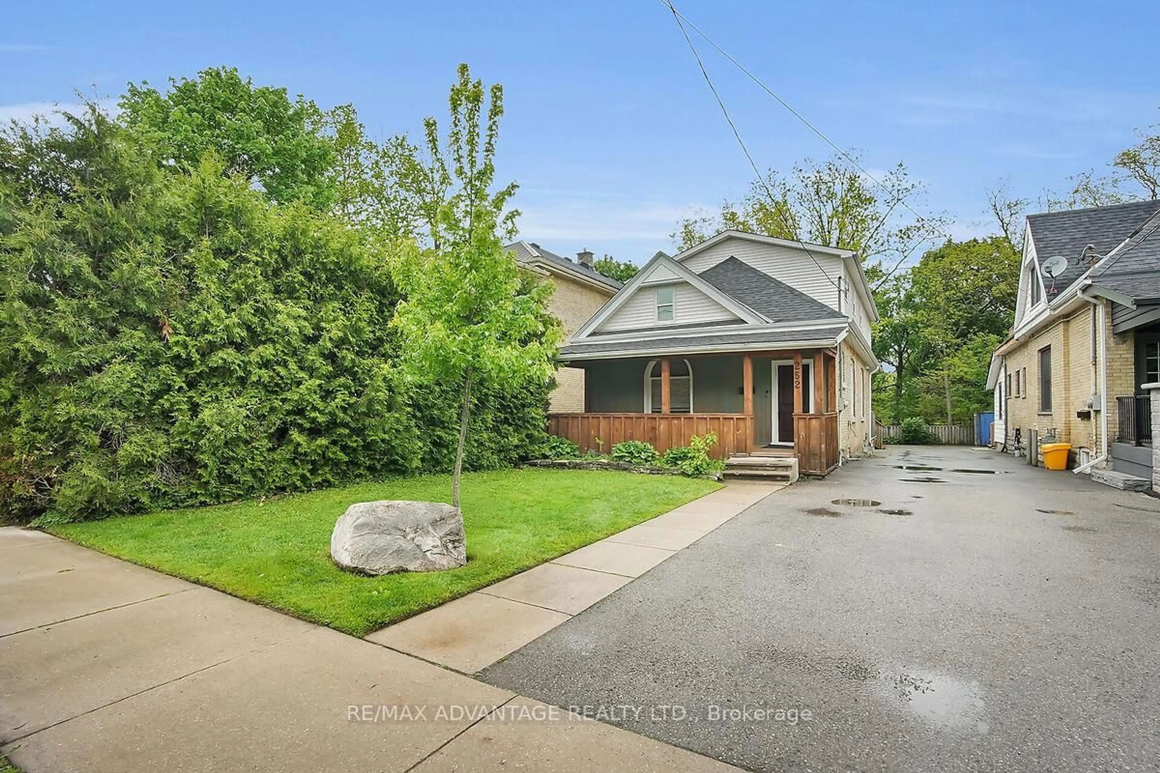 Home with brick exterior material, street for 252 Cheapside St, London East Ontario N6A 2A1