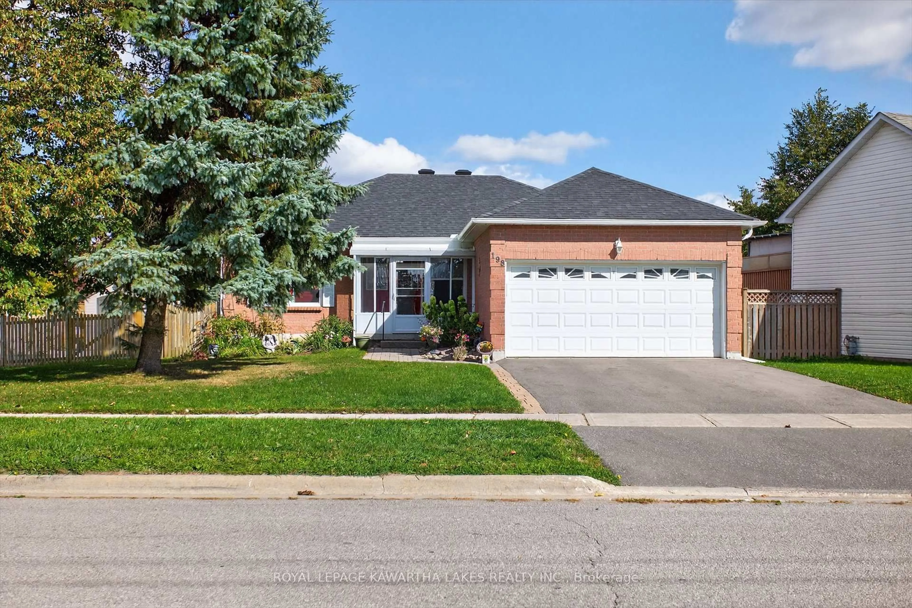 Home with brick exterior material, street for 198 Elgin St, Kawartha Lakes Ontario K9V 6B1