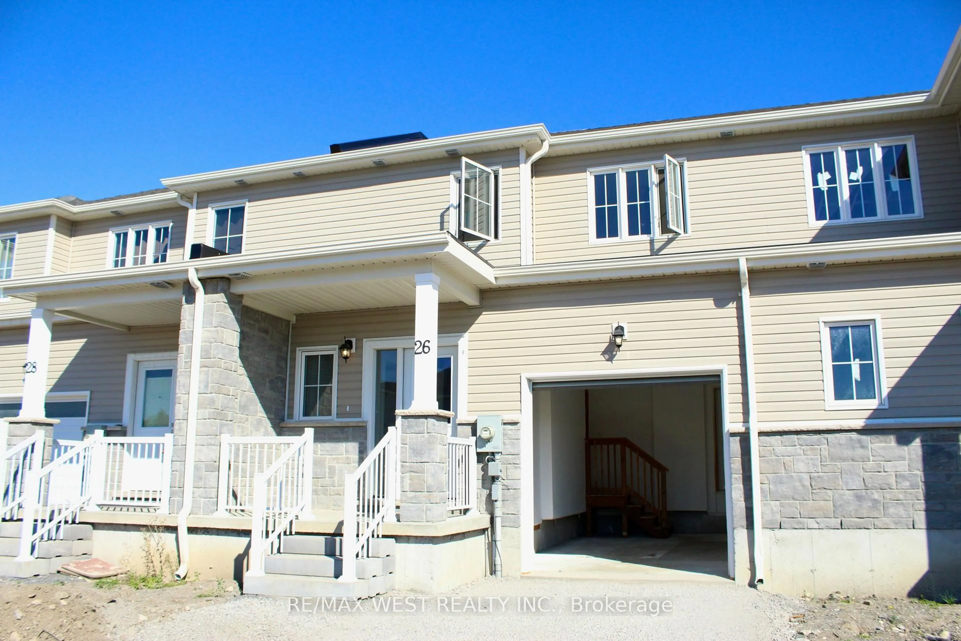 Home with vinyl exterior material, street for 26 Glacier Cres, Belleville Ontario K8N 0T7