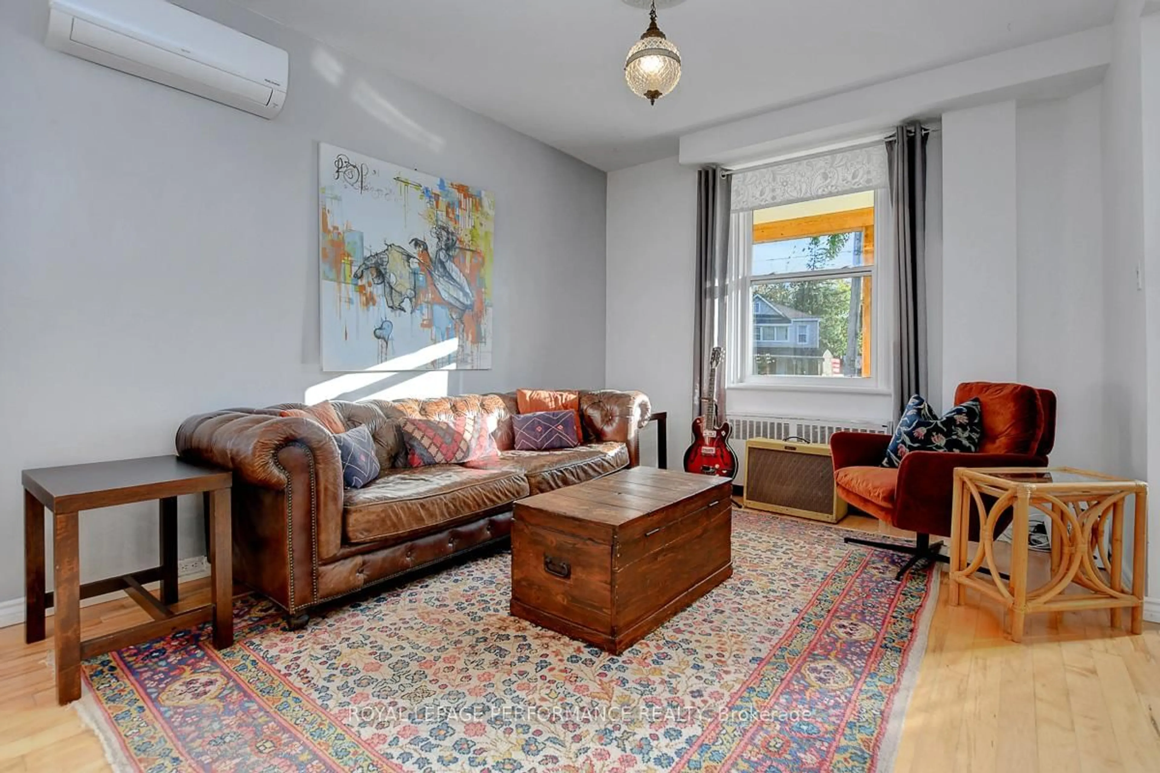 Living room with furniture, unknown for 177 Marier Ave, Ottawa Ontario K1L 5R8
