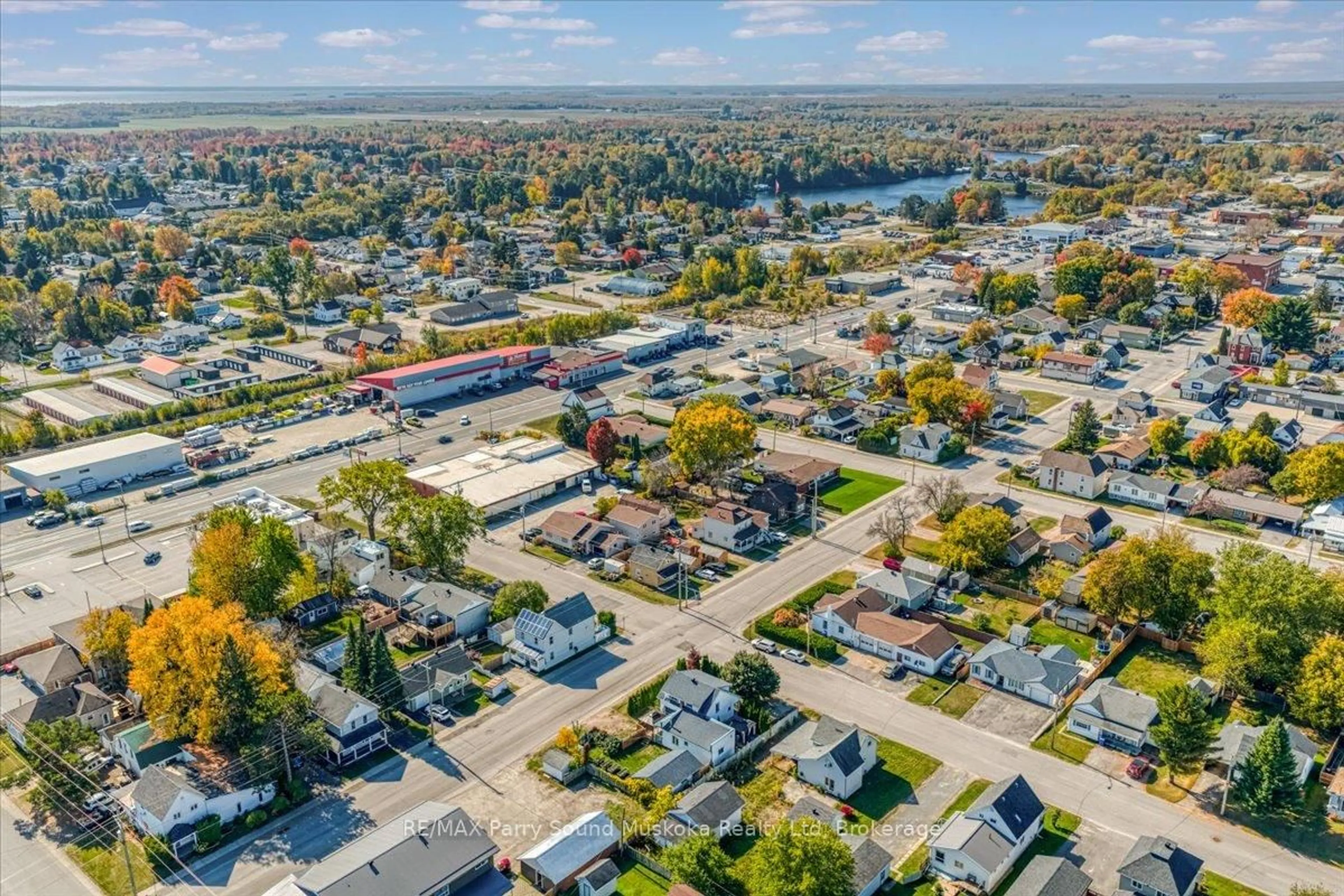 A pic from outside/outdoor area/front of a property/back of a property/a pic from drone, street for 216 Arthur St, West Nipissing Ontario P2B 1E7