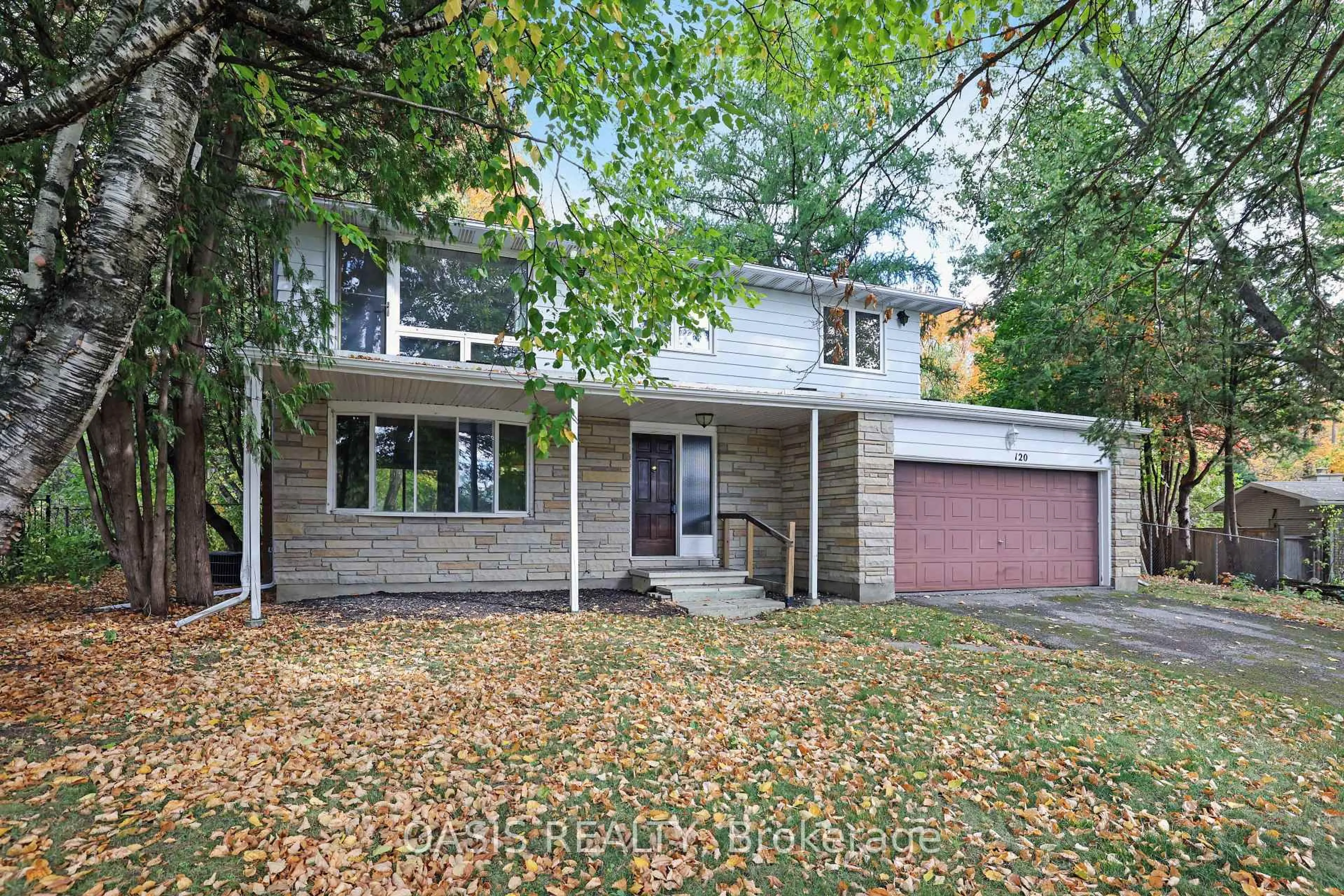 Unknown for 120 Glenncastle Dr, Carp Ontario K0A 1L0