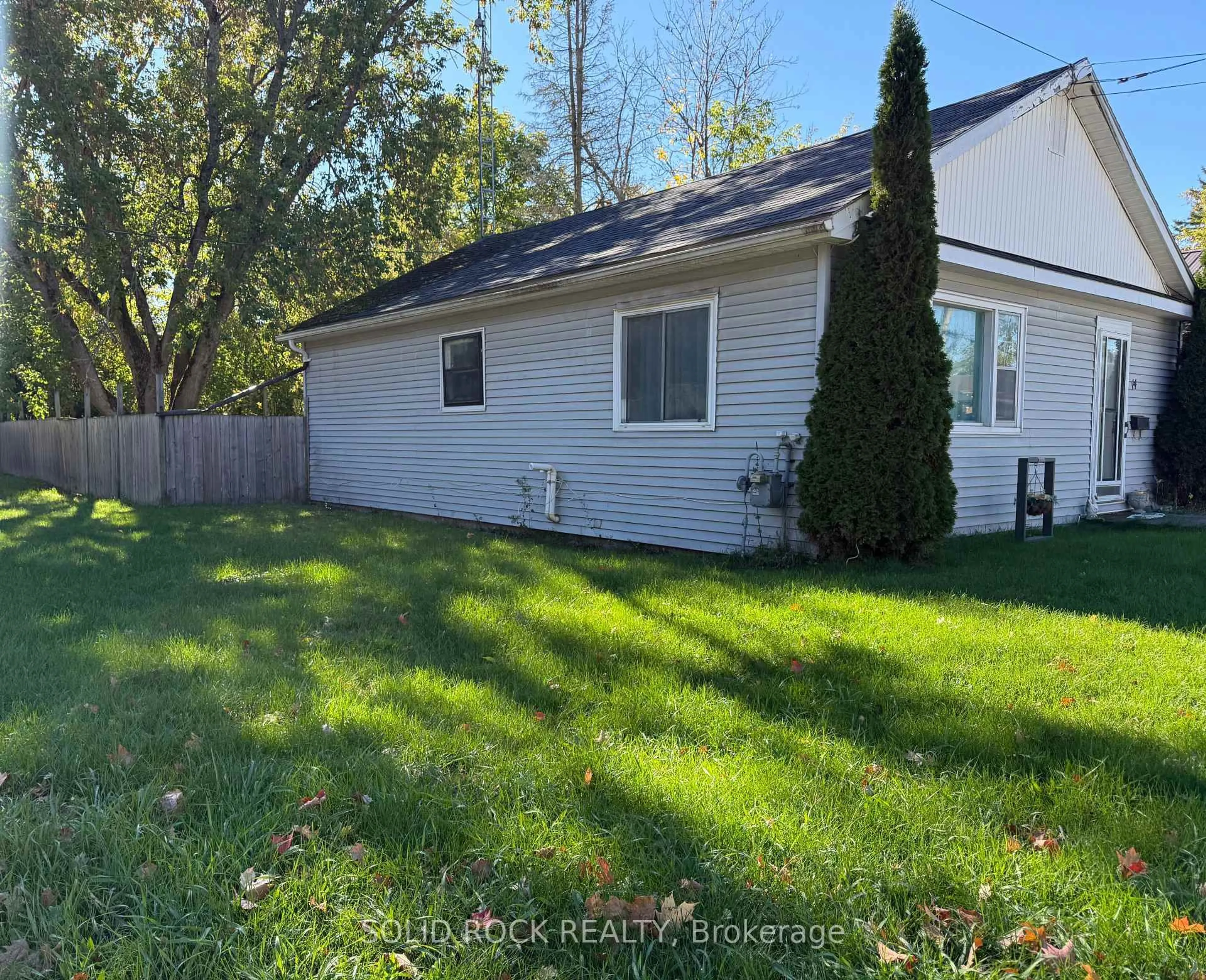 Home with vinyl exterior material, street for 14 Linn St, Limoges Ontario K0K 2M0