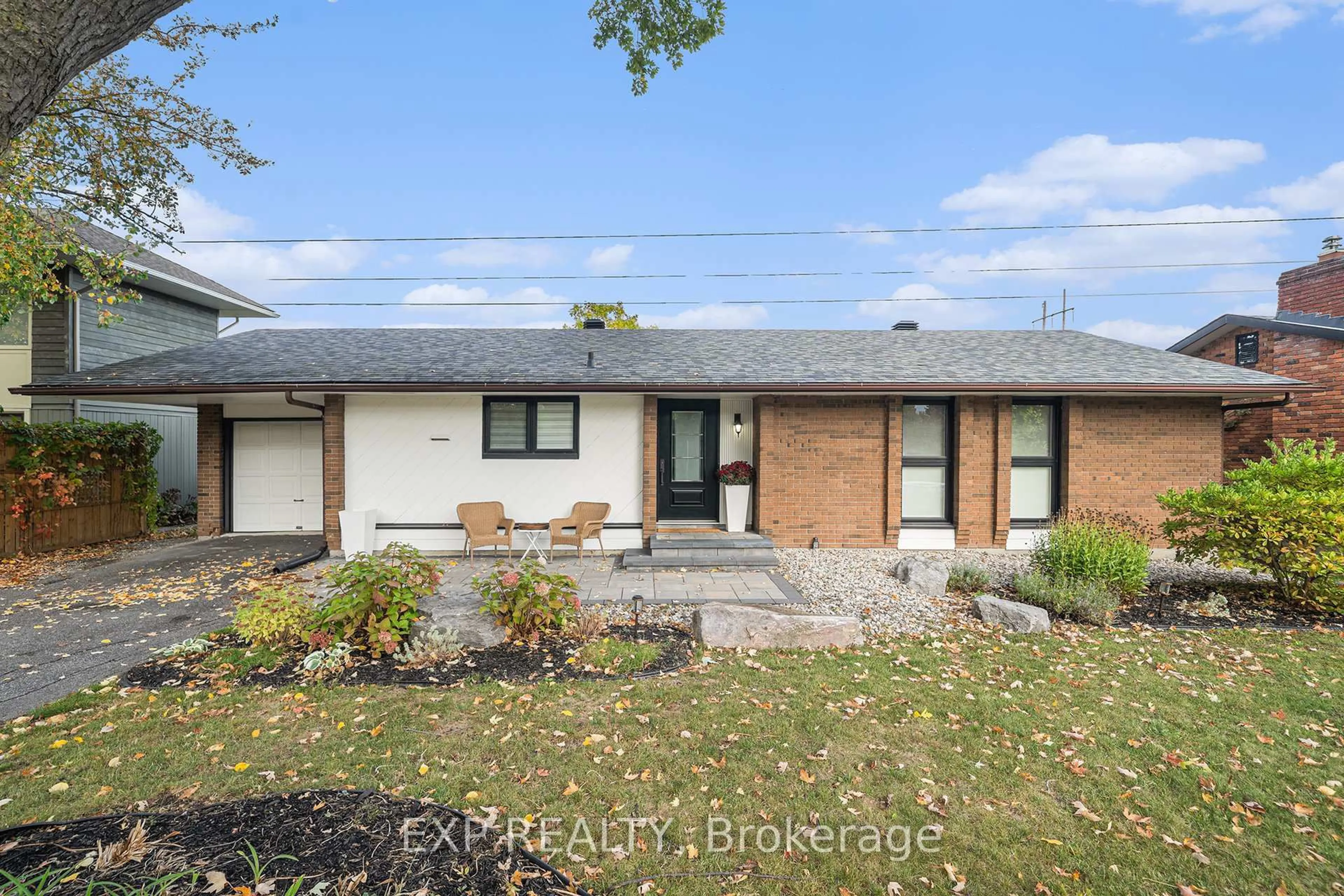 A pic from outside/outdoor area/front of a property/back of a property/a pic from drone, street for 203 Penfield Dr, Ottawa Ontario K2K 1M8