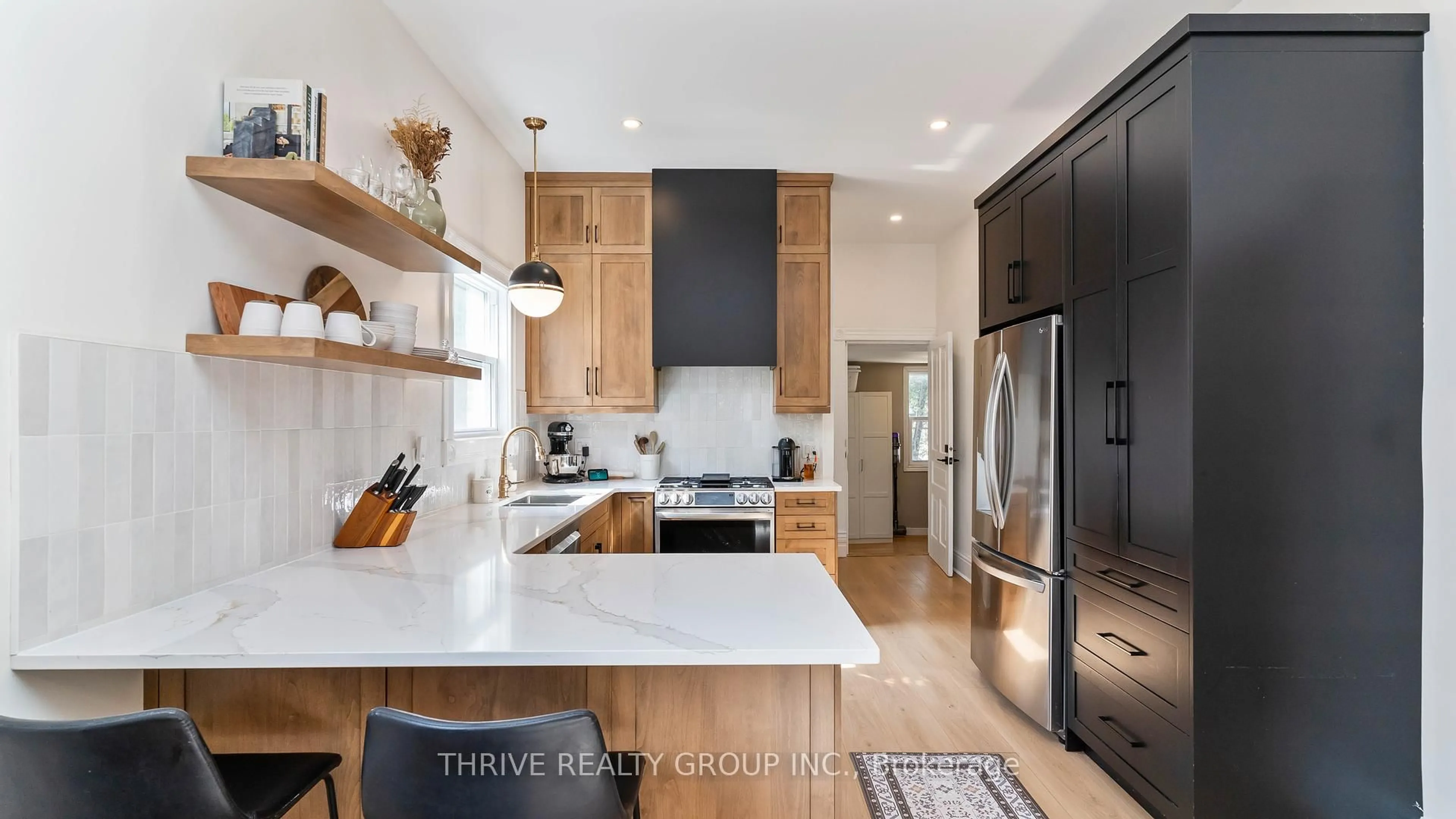 Contemporary kitchen, unknown for 101 Maitland St, London East Ontario N6B 2X3