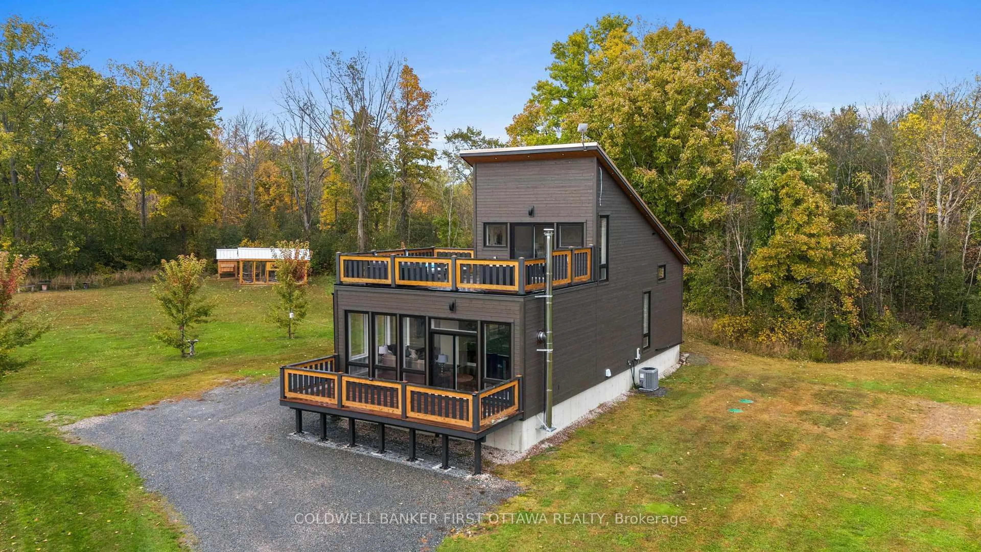A pic from outside/outdoor area/front of a property/back of a property/a pic from drone, building for 4210 Scotch Line Rd, Perth Ontario K7H 3C5
