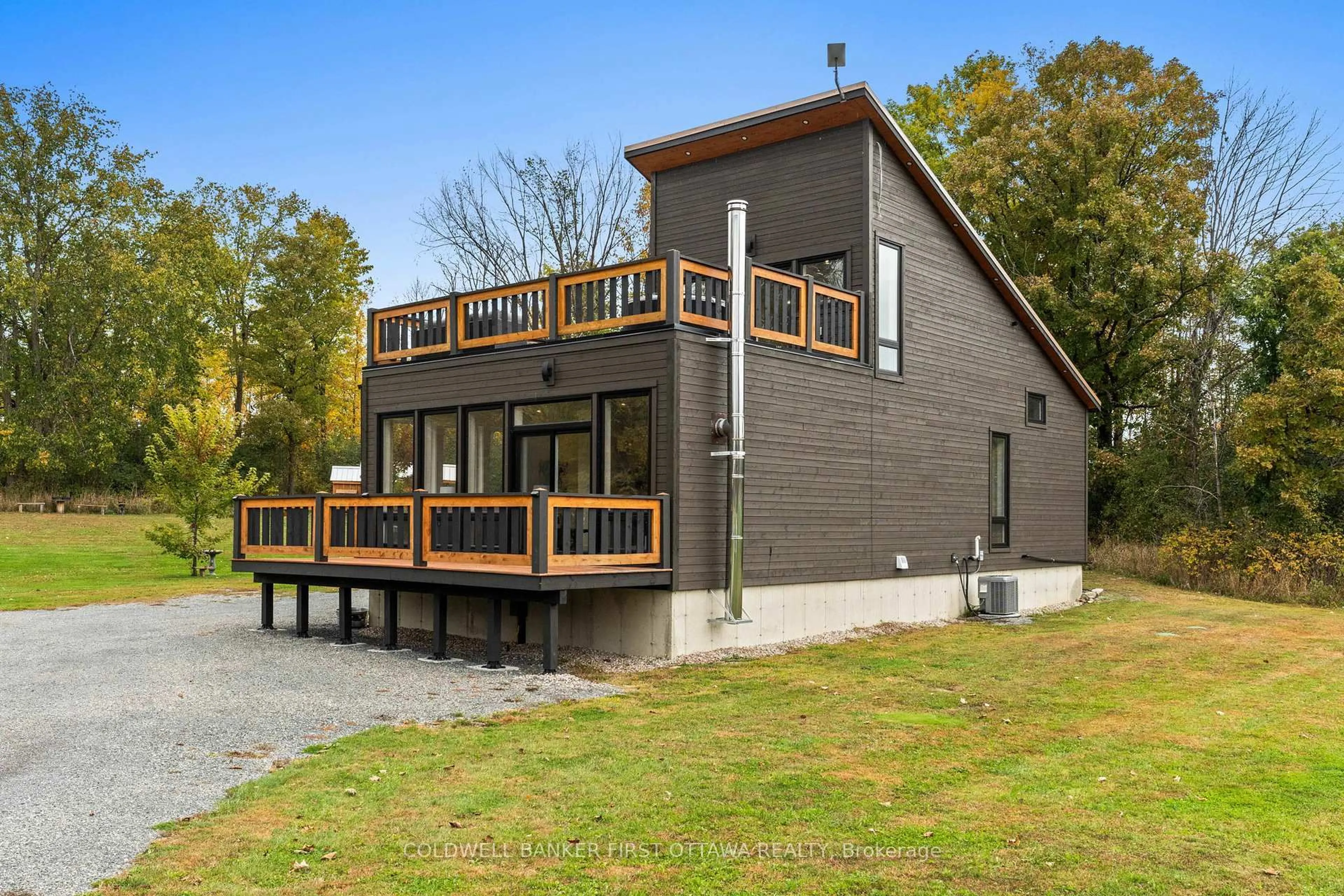 Home with vinyl exterior material, building for 4210 Scotch Line Rd, Perth Ontario K7H 3C5