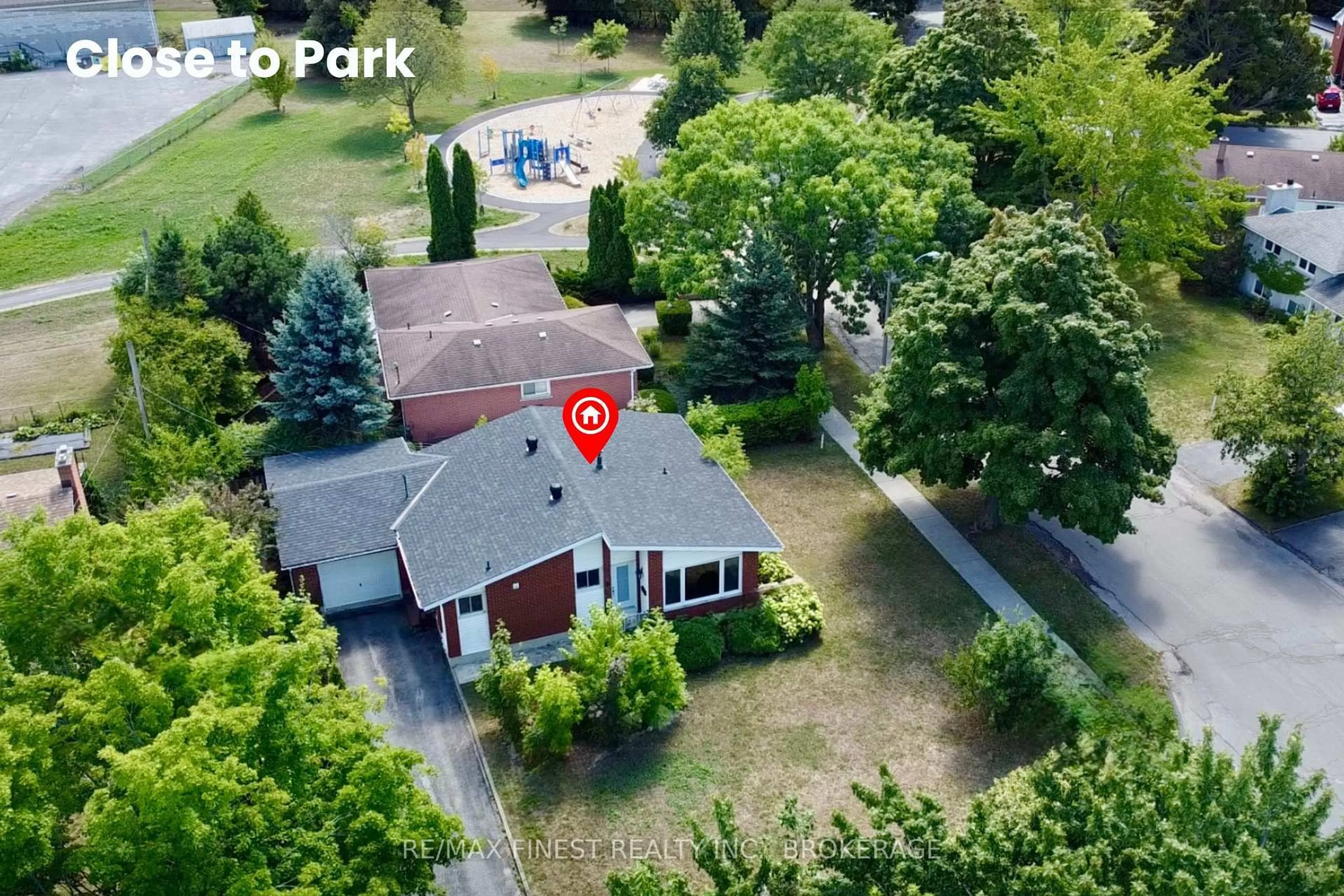 A pic from outside/outdoor area/front of a property/back of a property/a pic from drone, unknown for 5 Michael Grass Cres, Kingston Ontario K7M 2W2