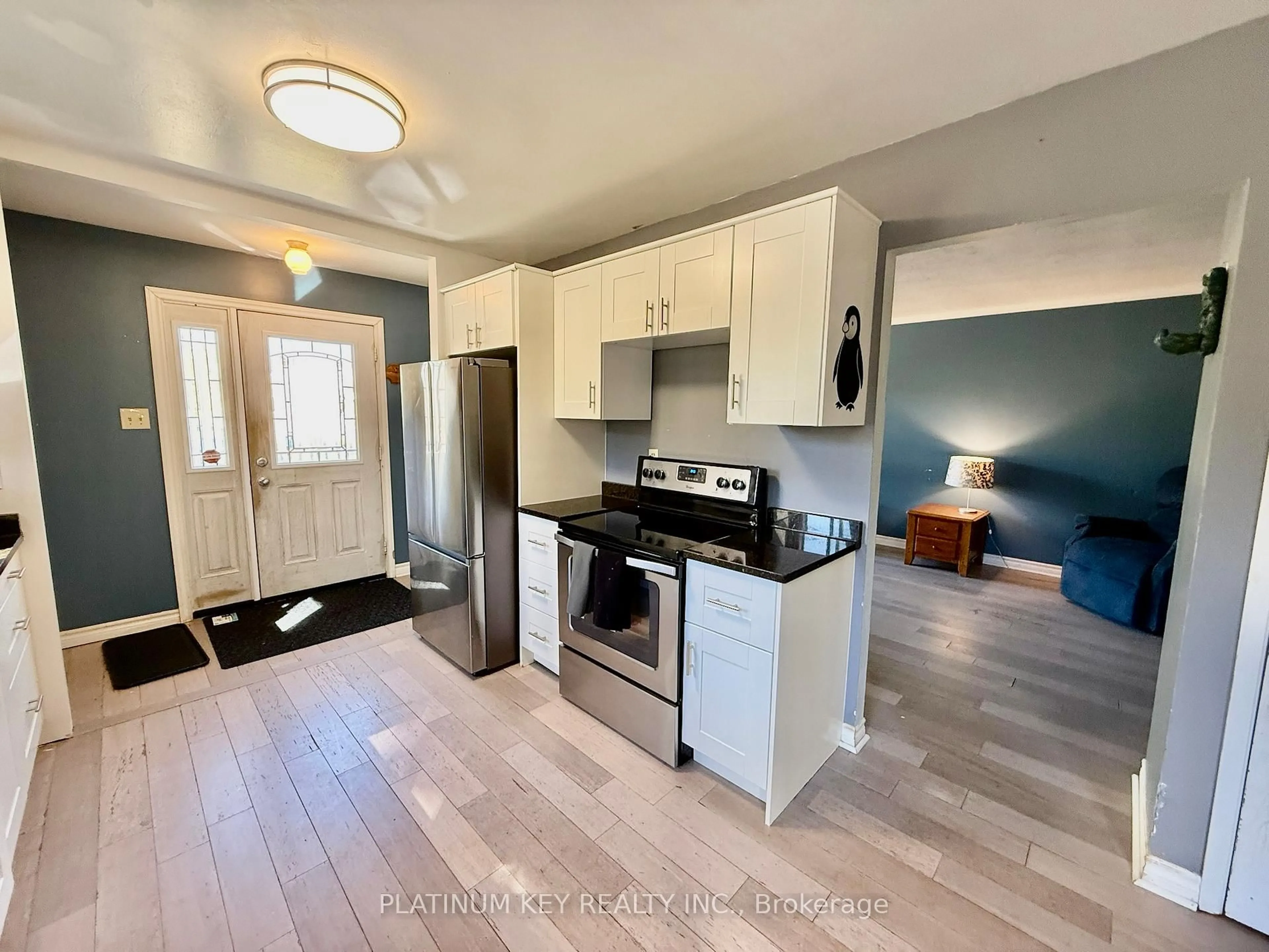 Open concept kitchen, unknown for 33 Court Lane, London East Ontario N5W 5M6