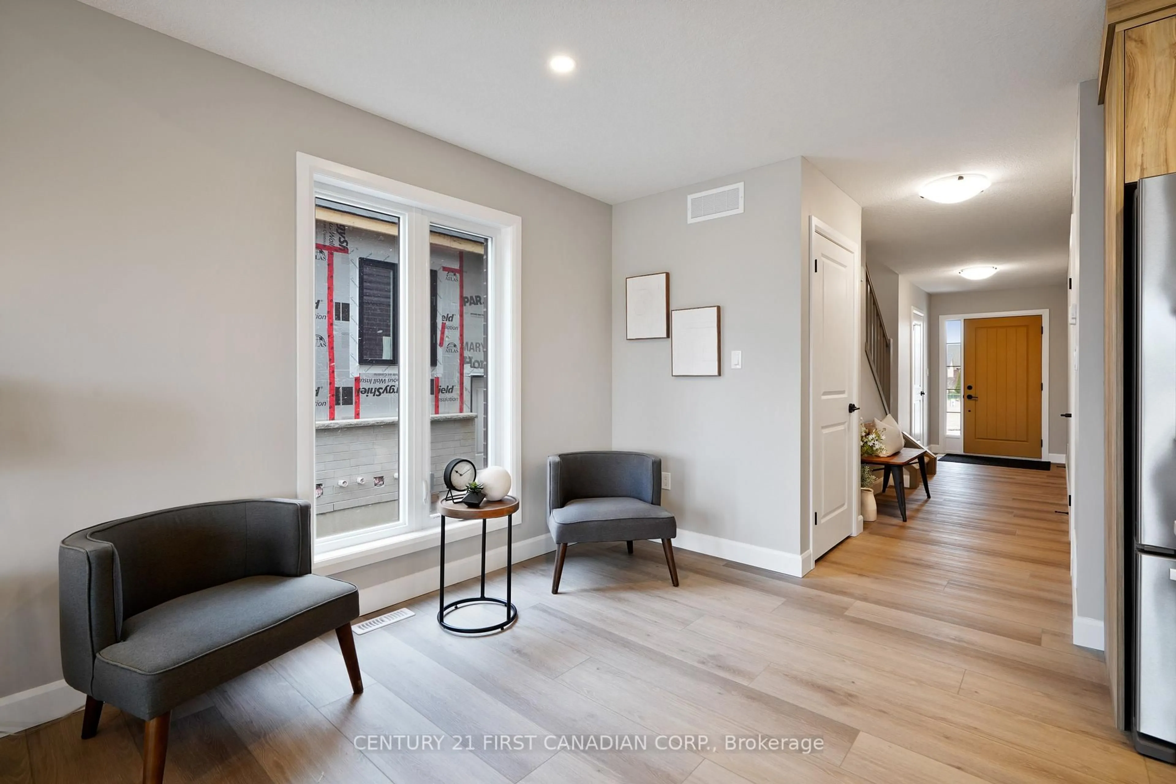 Indoor entryway for 9 Twynstra St, North Middlesex Ontario N0M 1A0