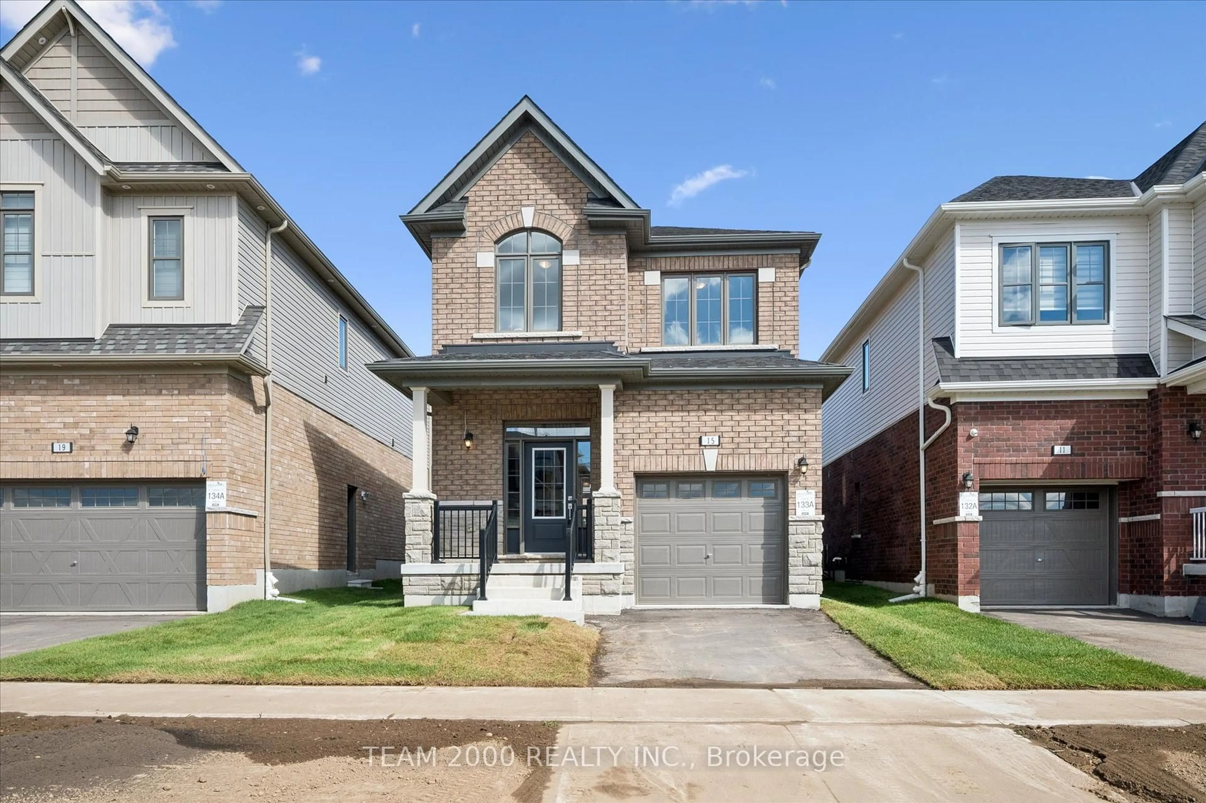 Home with brick exterior material, street for 15 Moss Dr, Cambridge Ontario N1T 0G8