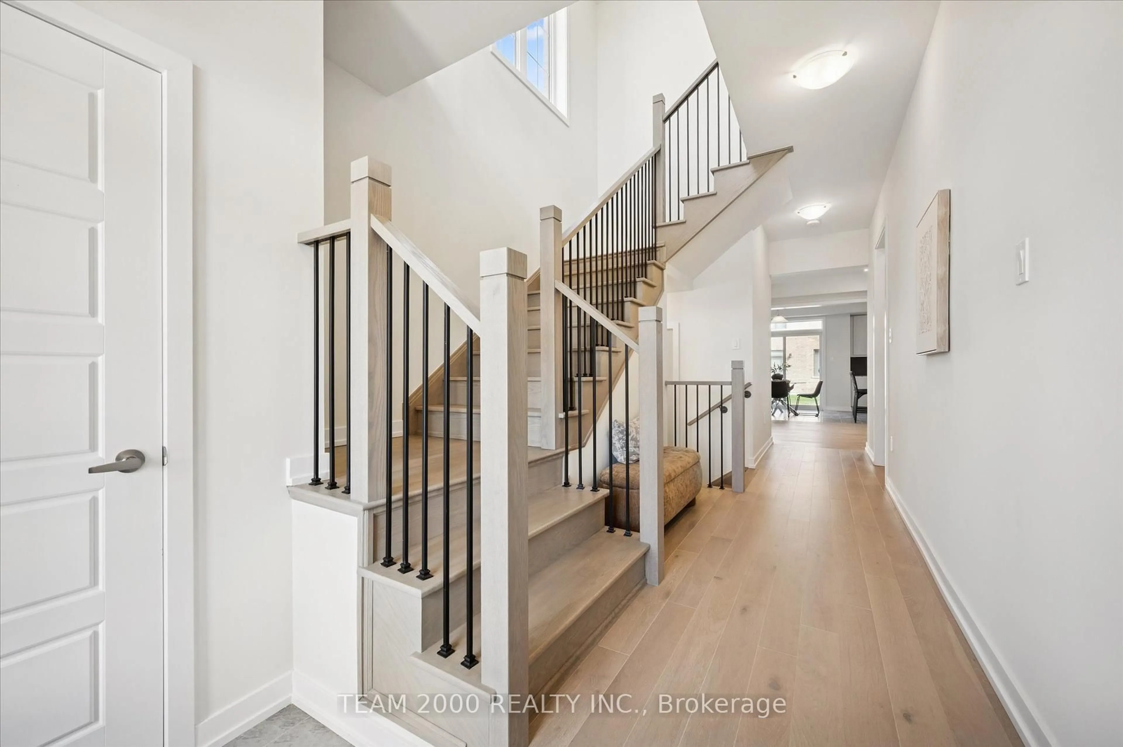 Unknown for 15 Moss Dr, Cambridge Ontario N1T 0G8