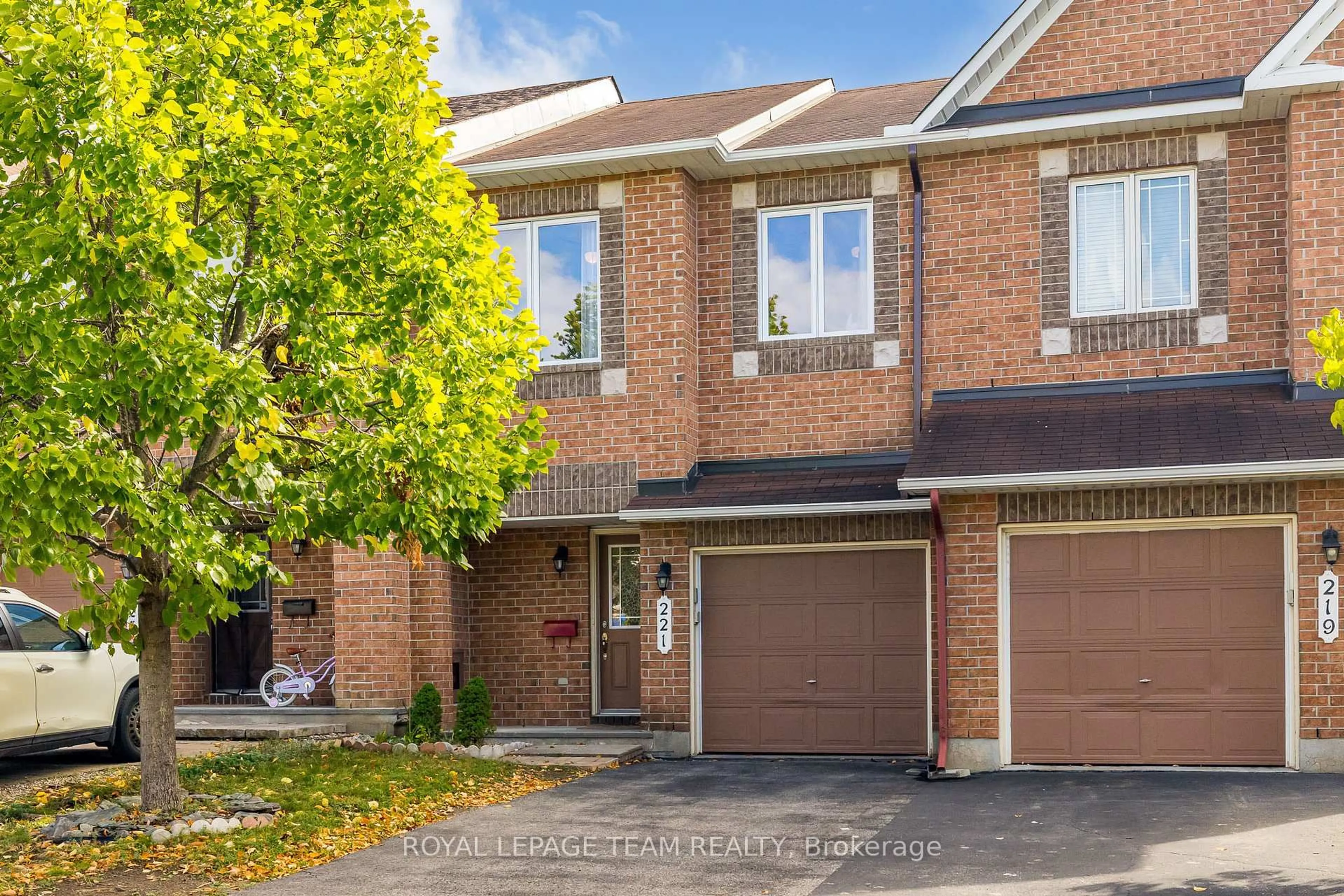 Home with brick exterior material, street for 221 SORENTO St, Ottawa Ontario K2J 0B5