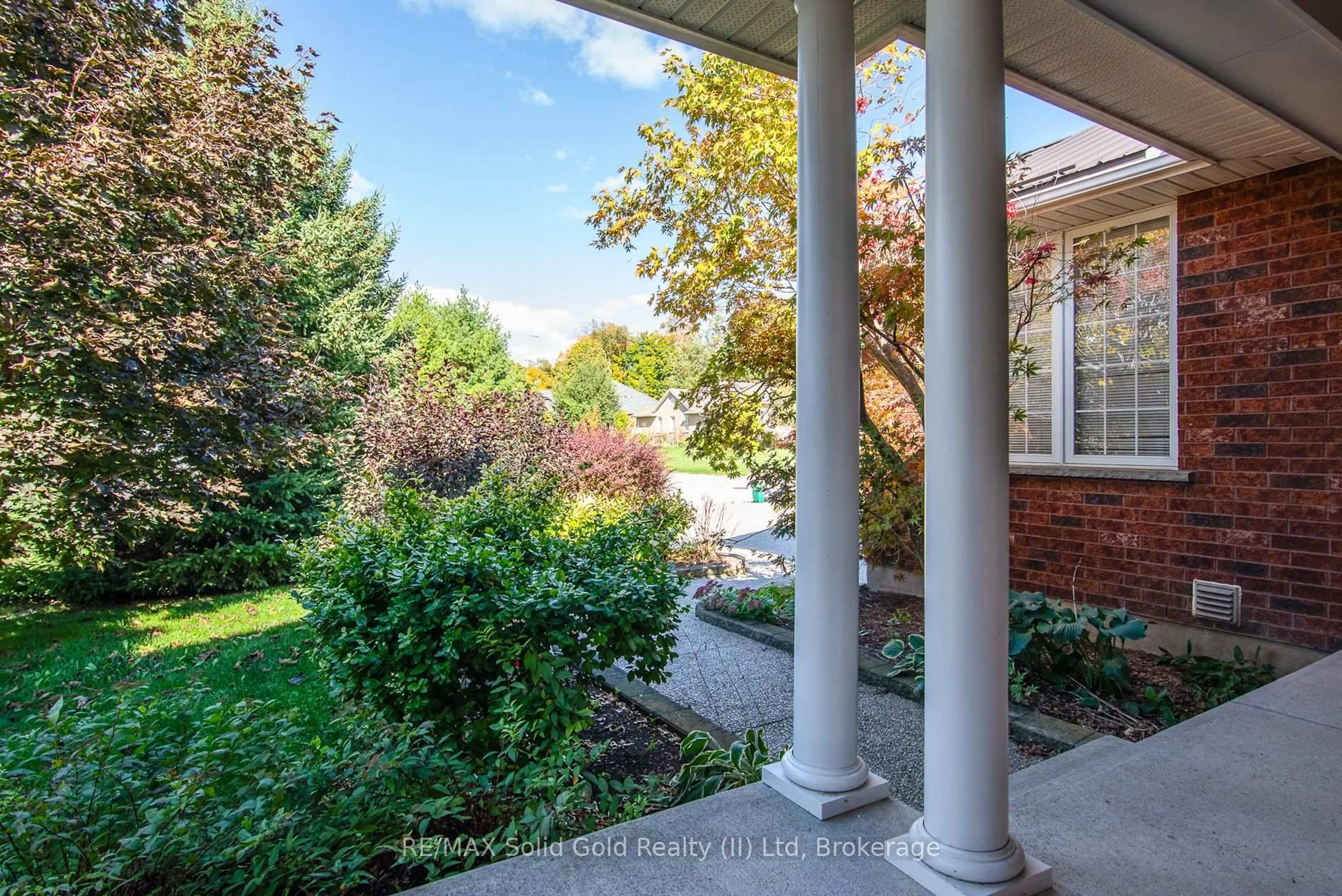 A pic from outside/outdoor area/front of a property/back of a property/a pic from drone, water/lake/river/ocean view for 15 Parkview Dr, Wellesley Ontario N0B 2T0