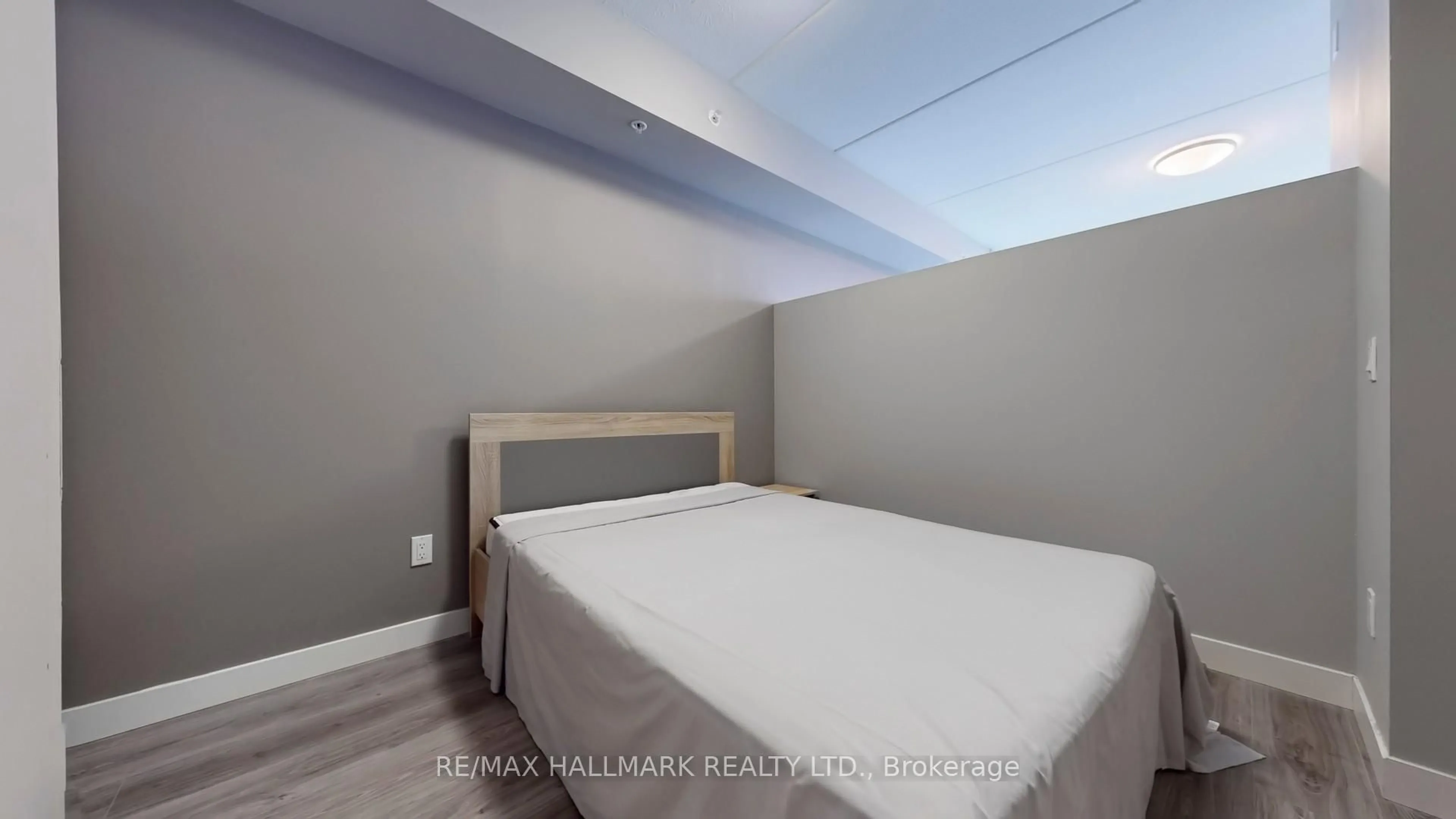 Bedroom with bed, unknown for 308 Lester St #207, Waterloo Ontario N2L 3W6