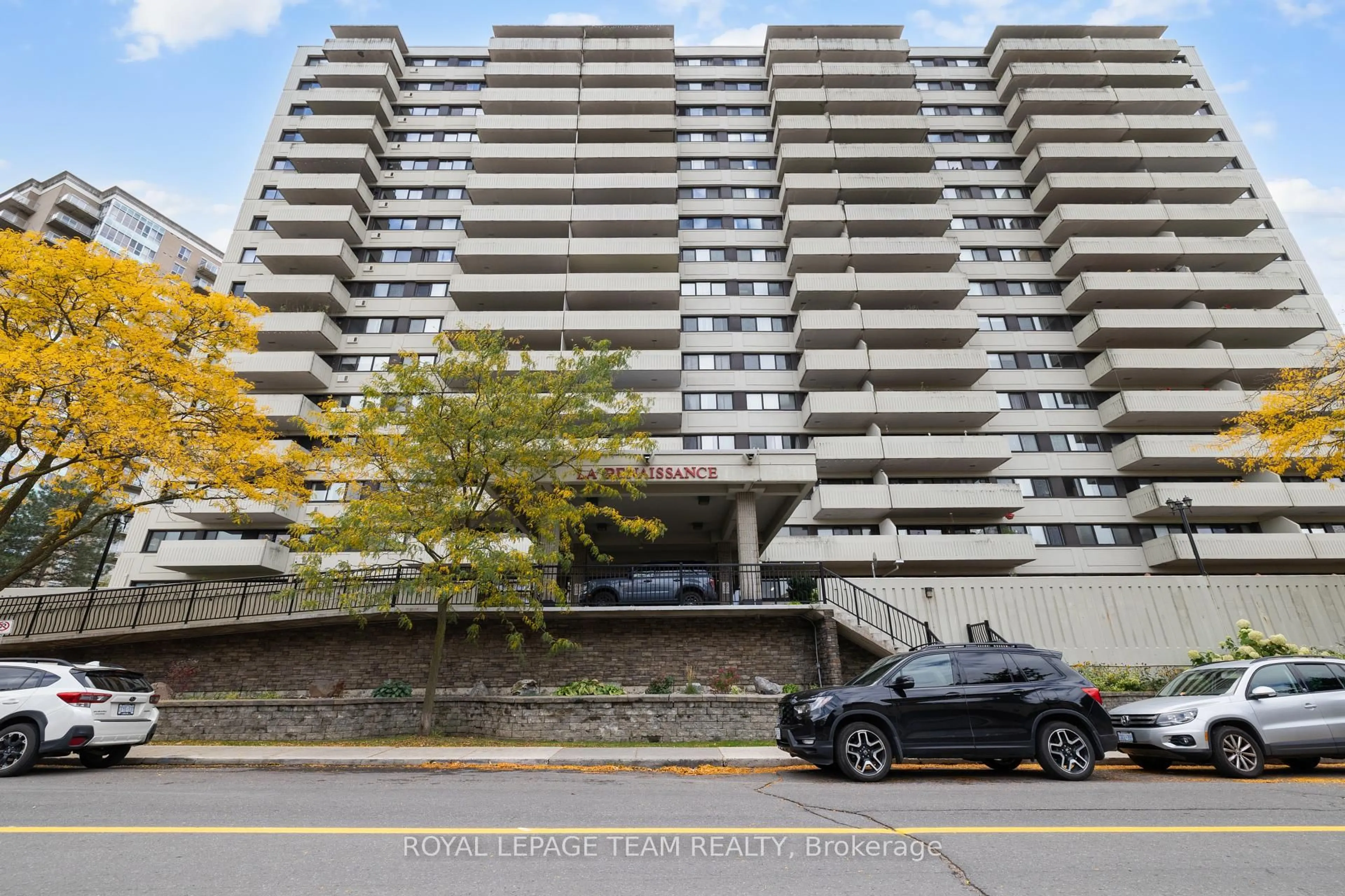 Unknown for 40 Landry St #506, Ottawa Ontario K1L 8K4