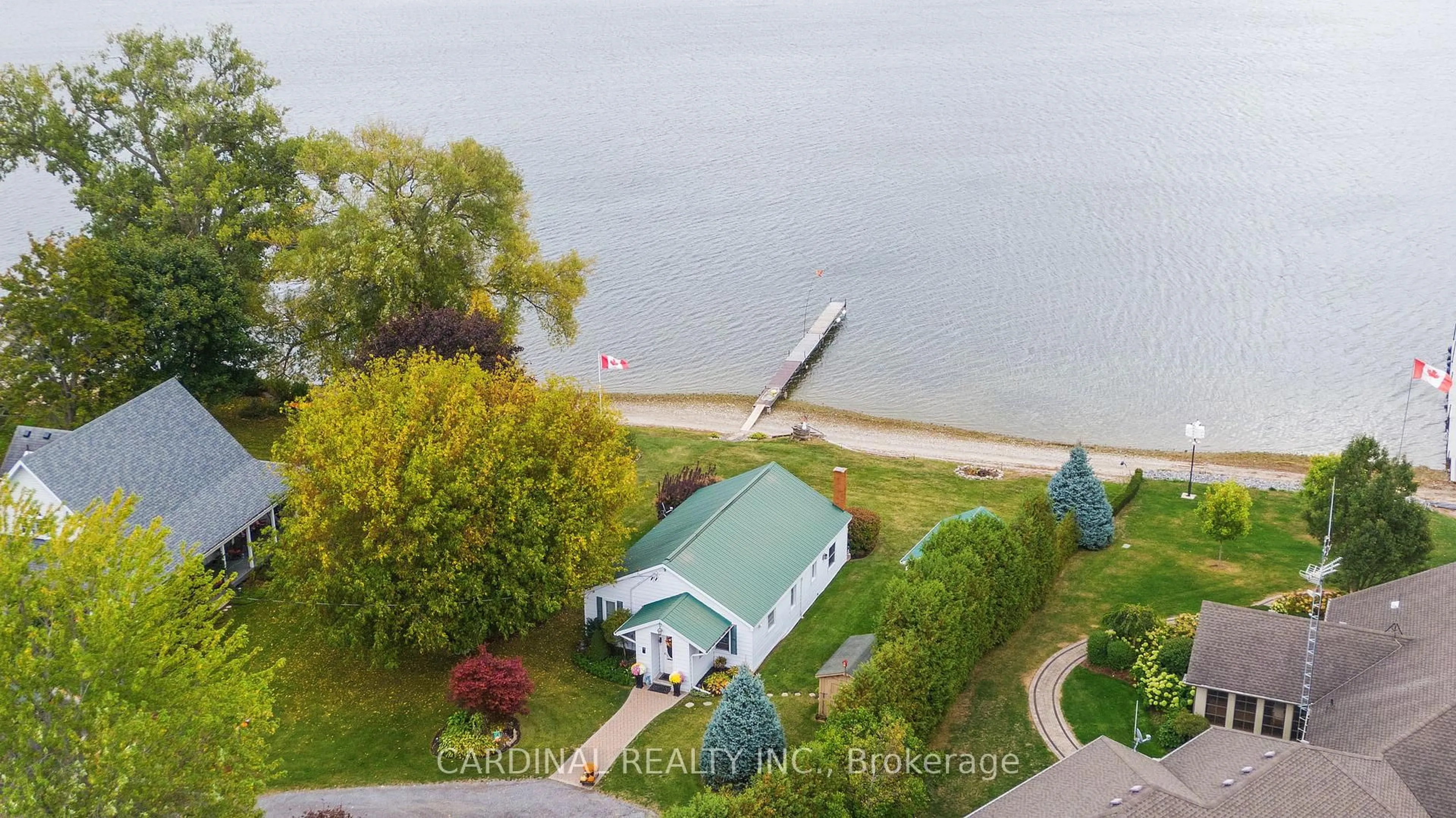 A pic from outside/outdoor area/front of a property/back of a property/a pic from drone, water/lake/river/ocean view for 39 Price St, Brighton Ontario K0K 1H0