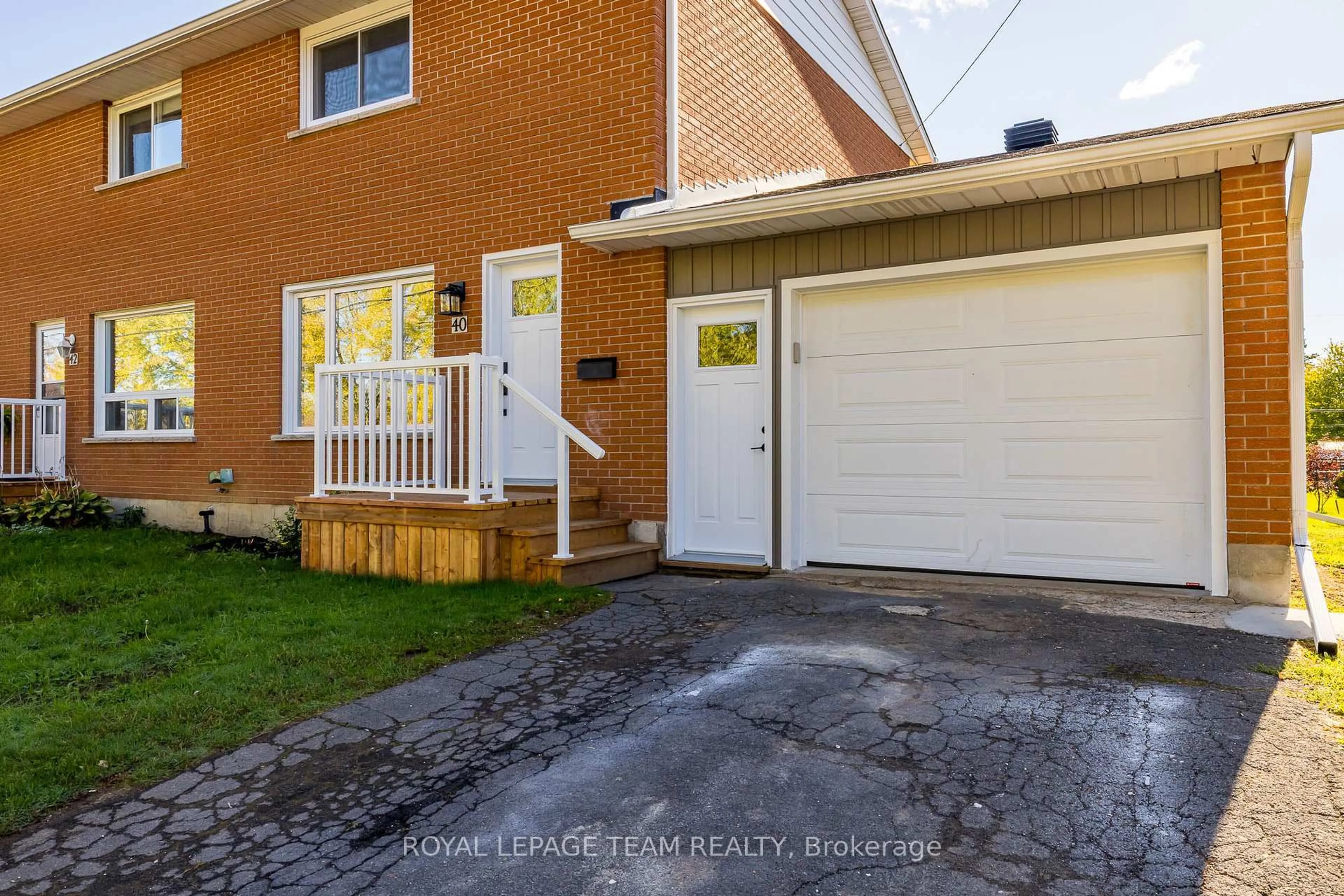 Unknown for 40 Beach Ave, South Dundas Ontario K0E 1K0