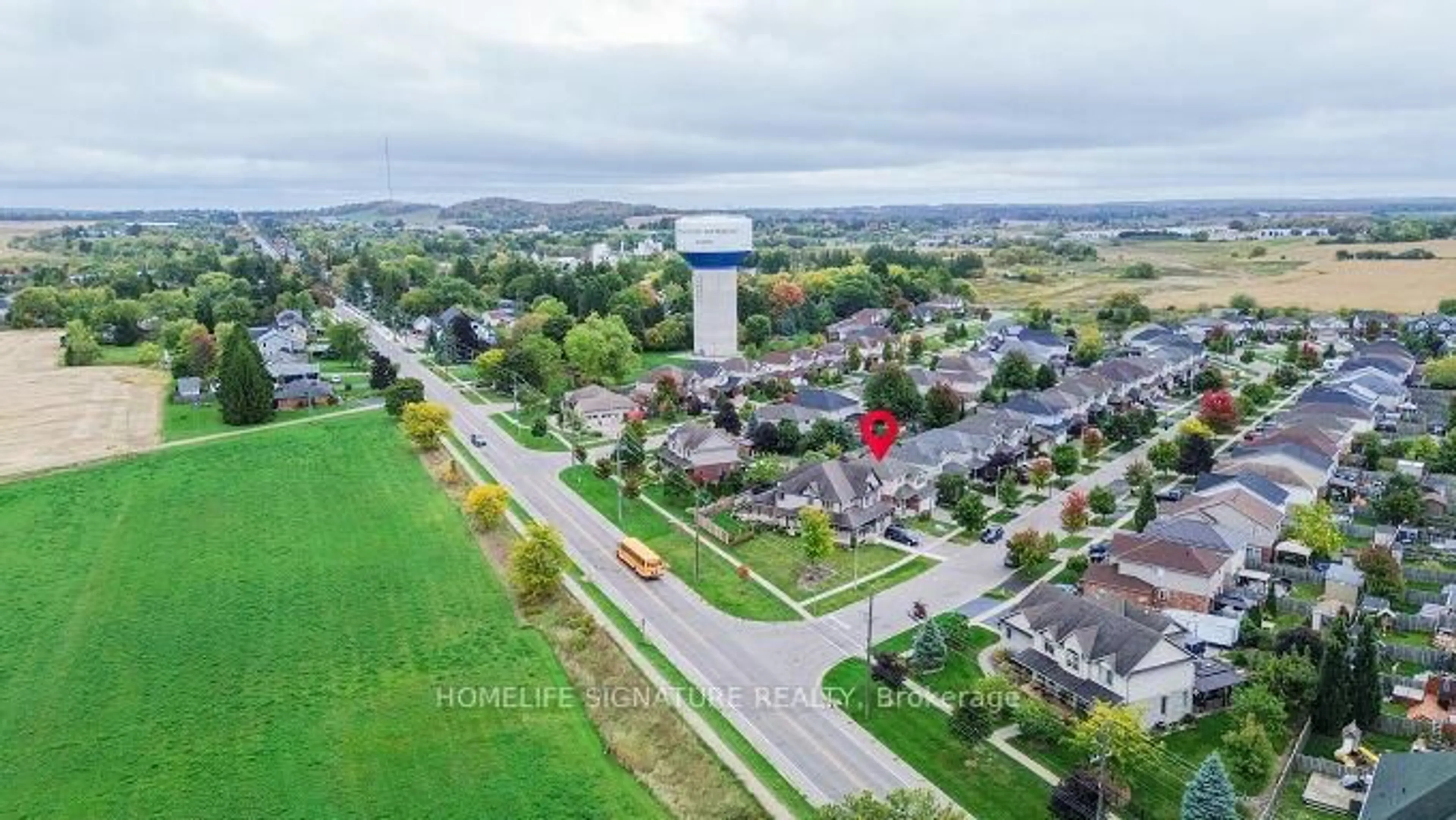 A pic from outside/outdoor area/front of a property/back of a property/a pic from drone, unknown for 15 Brenneman Dr, Wilmot Ontario N3A 4M9