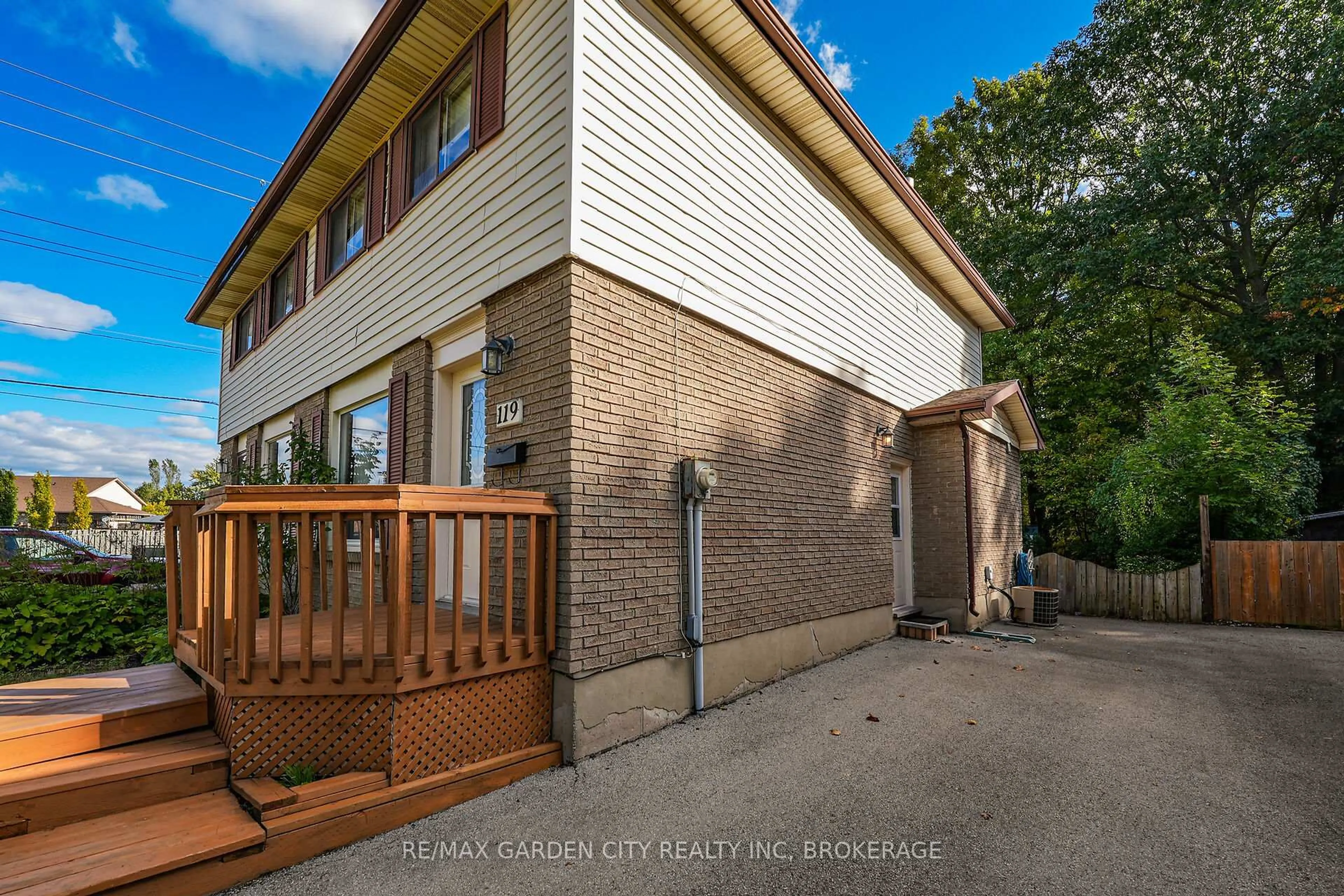 Unknown for 119 Silvan Dr, Welland Ontario L3C 6C1