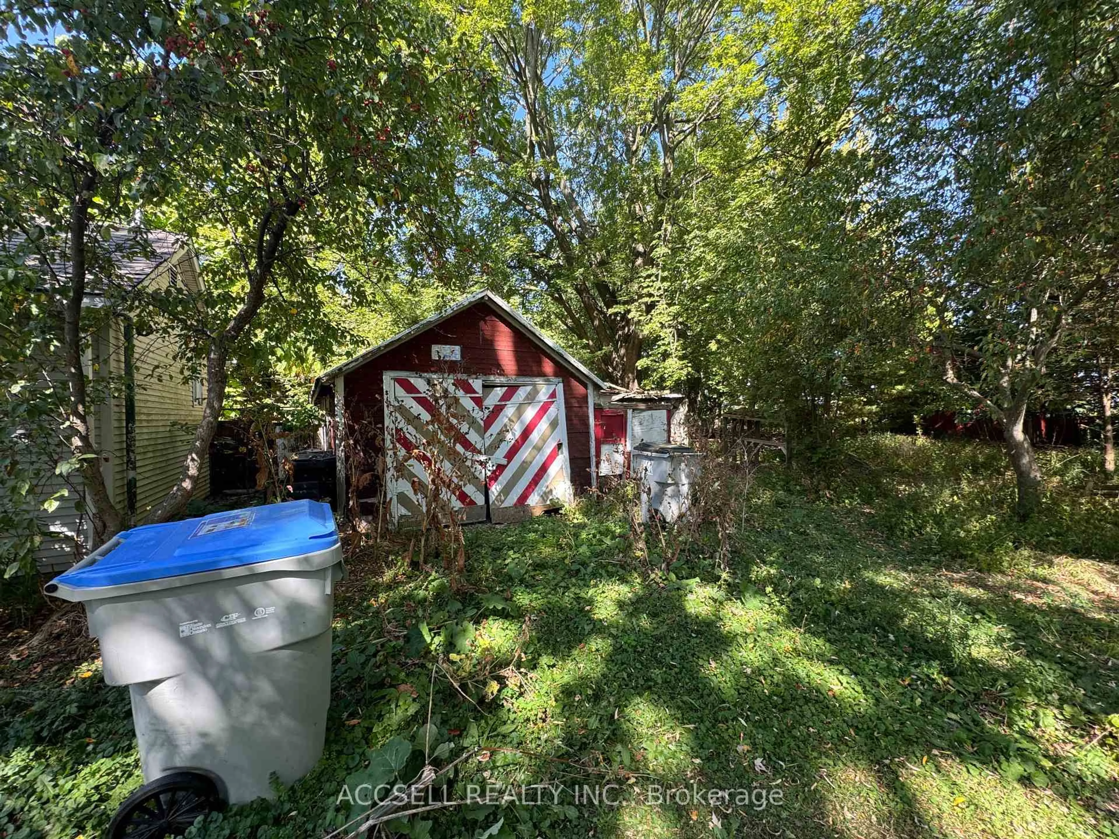 Shed for 34698 Lieury Rd, North Middlesex Ontario N0M 2K0