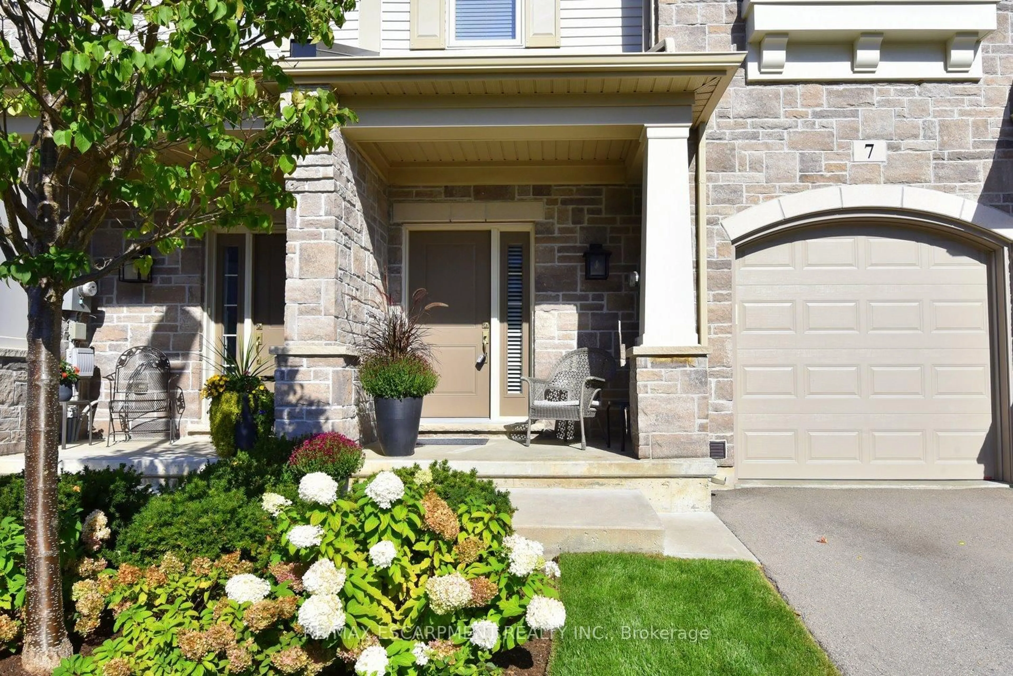 Unknown for 40 Hamilton St #7, Hamilton Ontario L8B 1V8