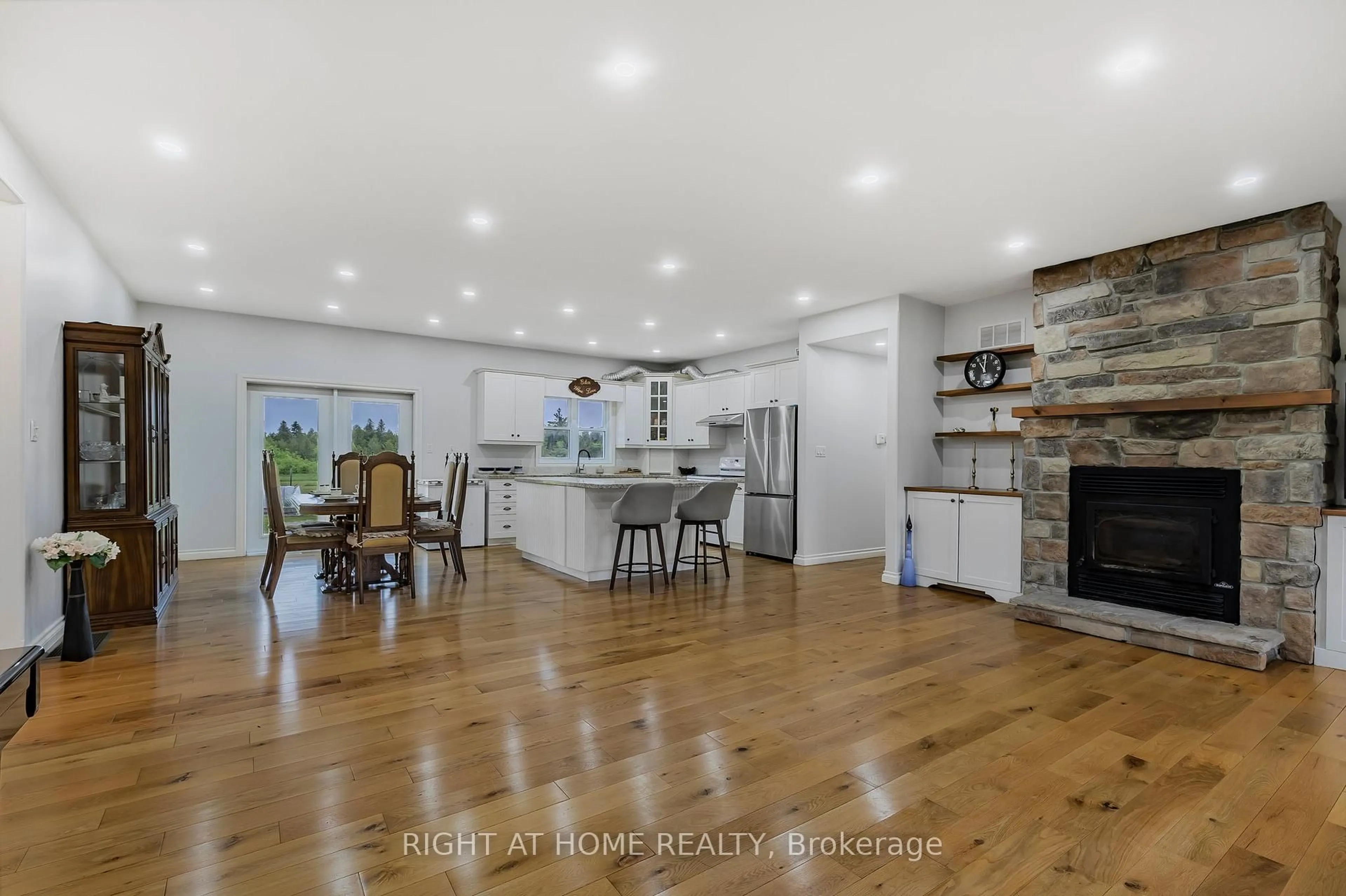Open concept kitchen, unknown for 371 Digby Laxton Boundary Rd, Kawartha Lakes Ontario K0M 2B0