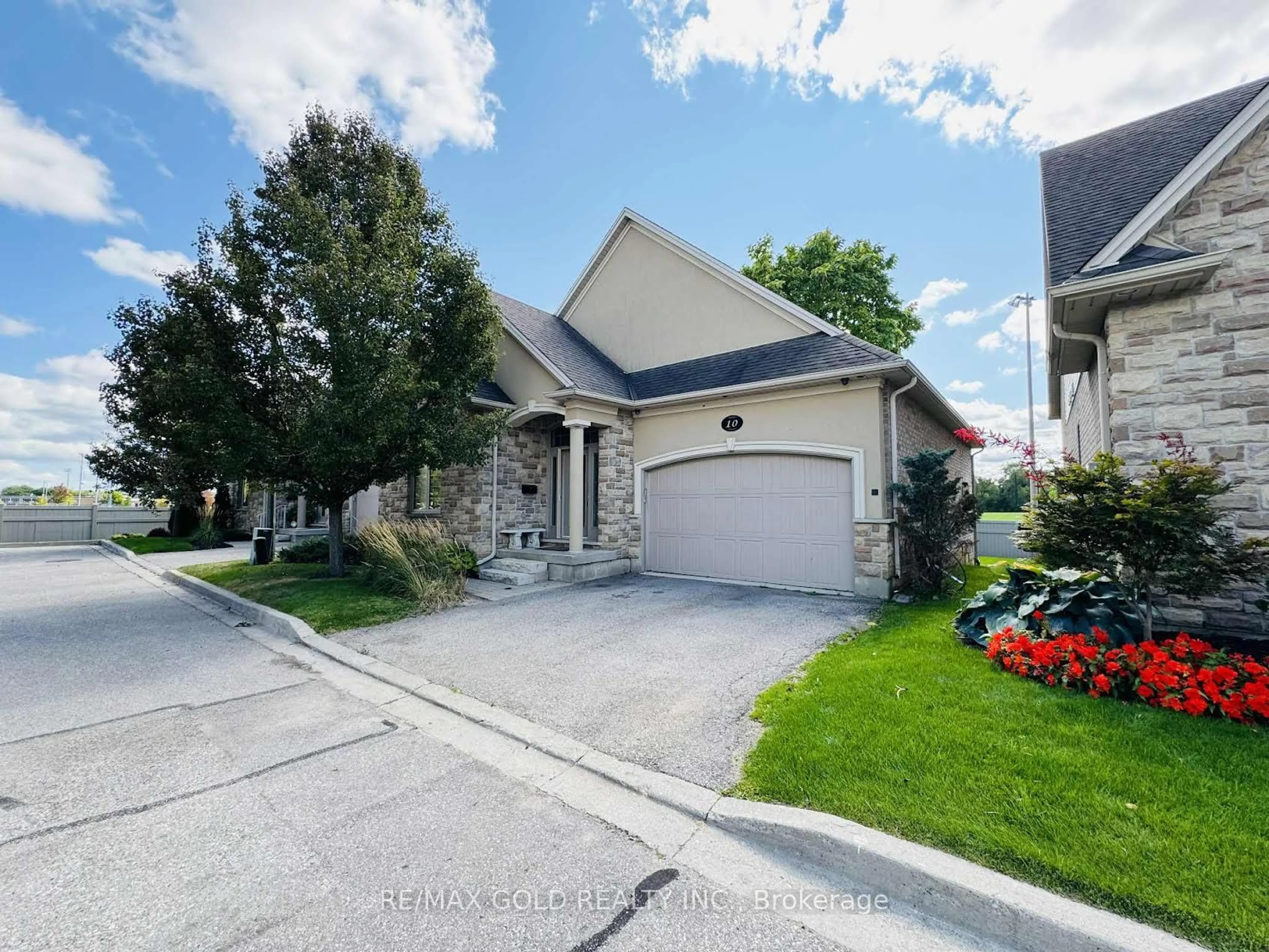 Unknown for 68 Fairview Dr ##10, Brantford Ontario N3R 2W9