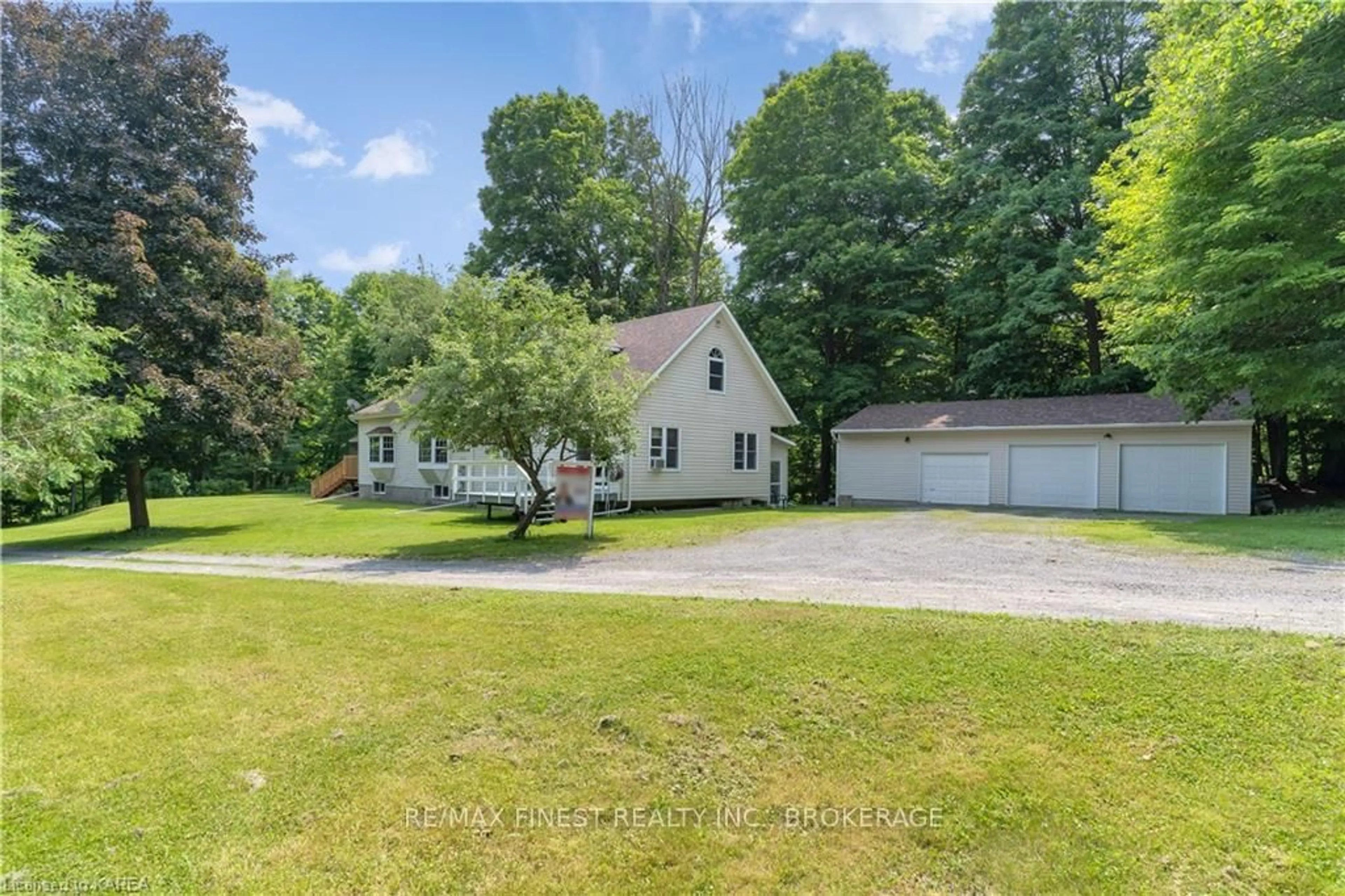 A pic from outside/outdoor area/front of a property/back of a property/a pic from drone, unknown for 3961 WATERFALL Lane, Inverary Ontario K0H 1X0