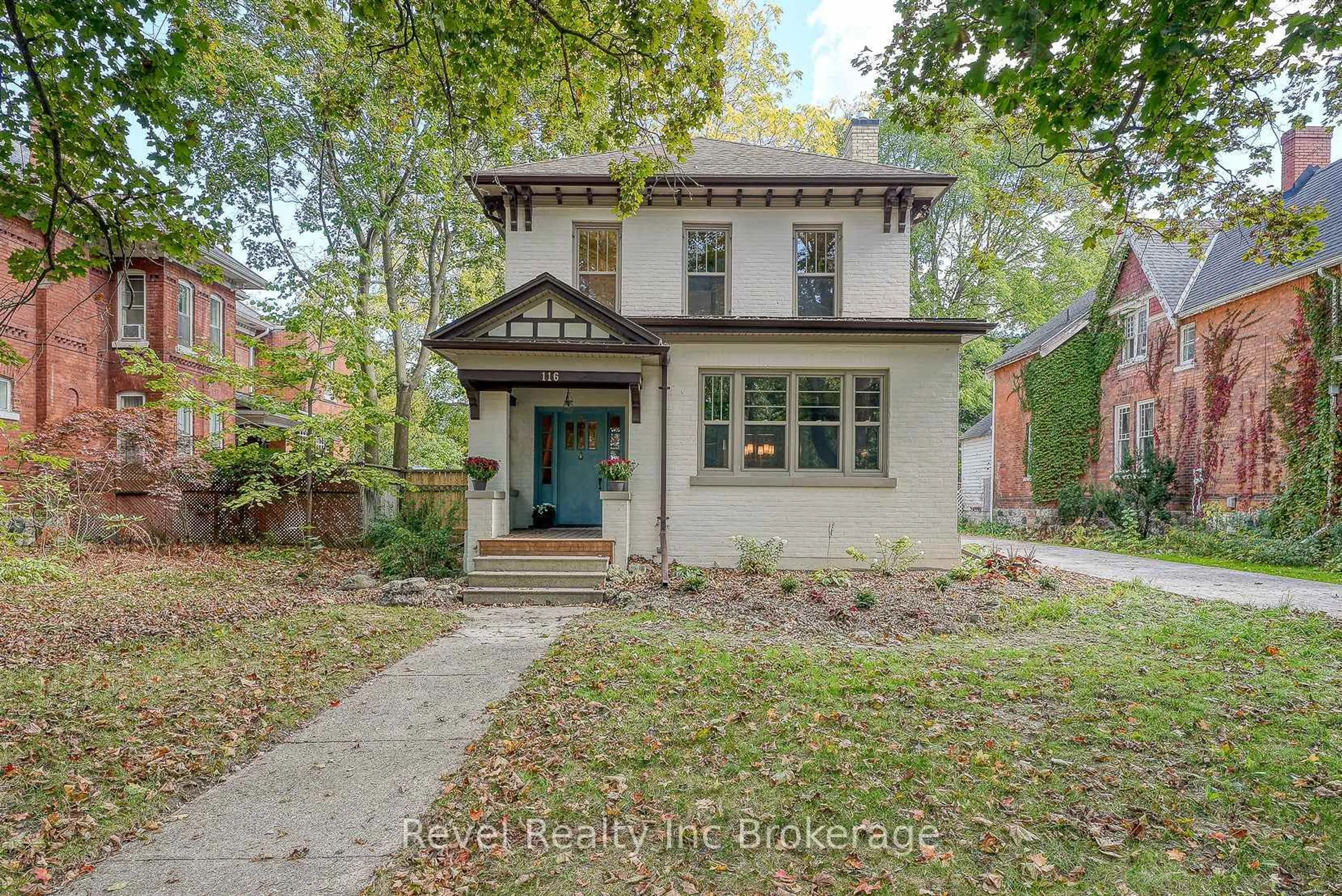 Home with brick exterior material, street for 116 Vansittart Ave, Woodstock Ontario N4S 6E6