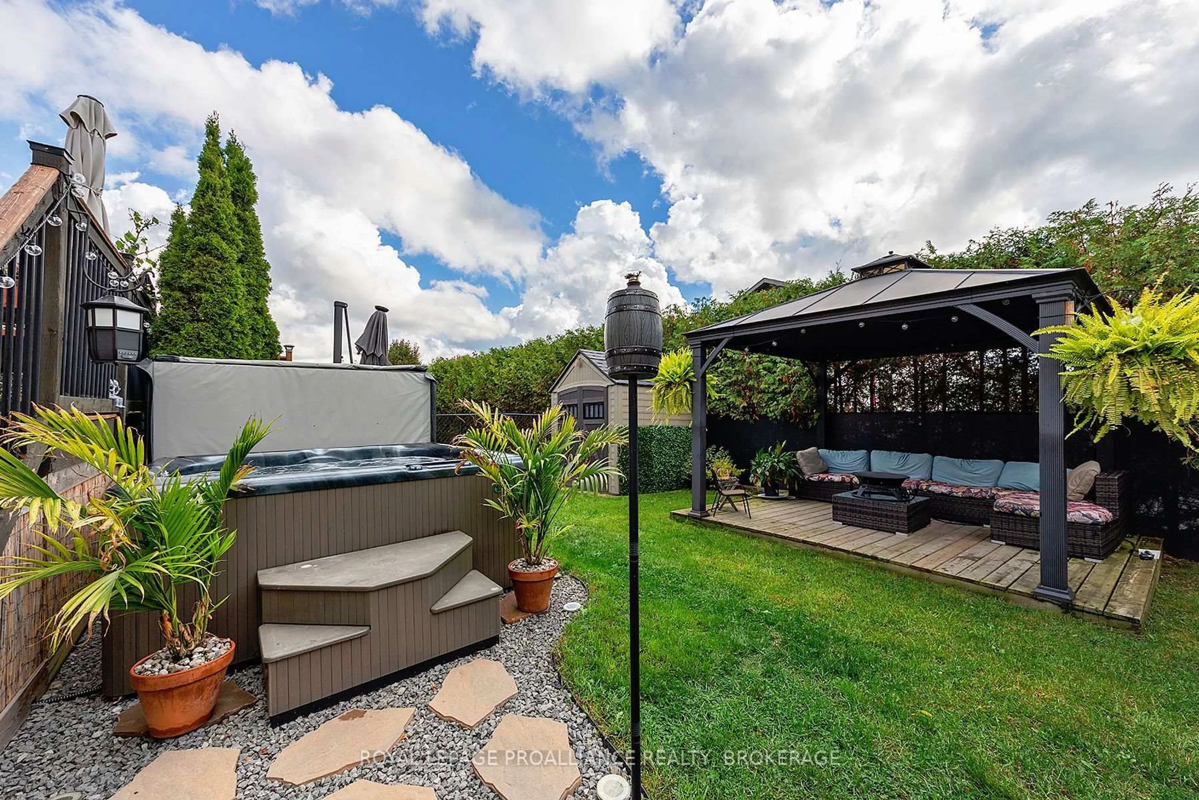 Patio, water/lake/river/ocean view for 198 Kildare Ave, Loyalist Ontario K7N 0A4