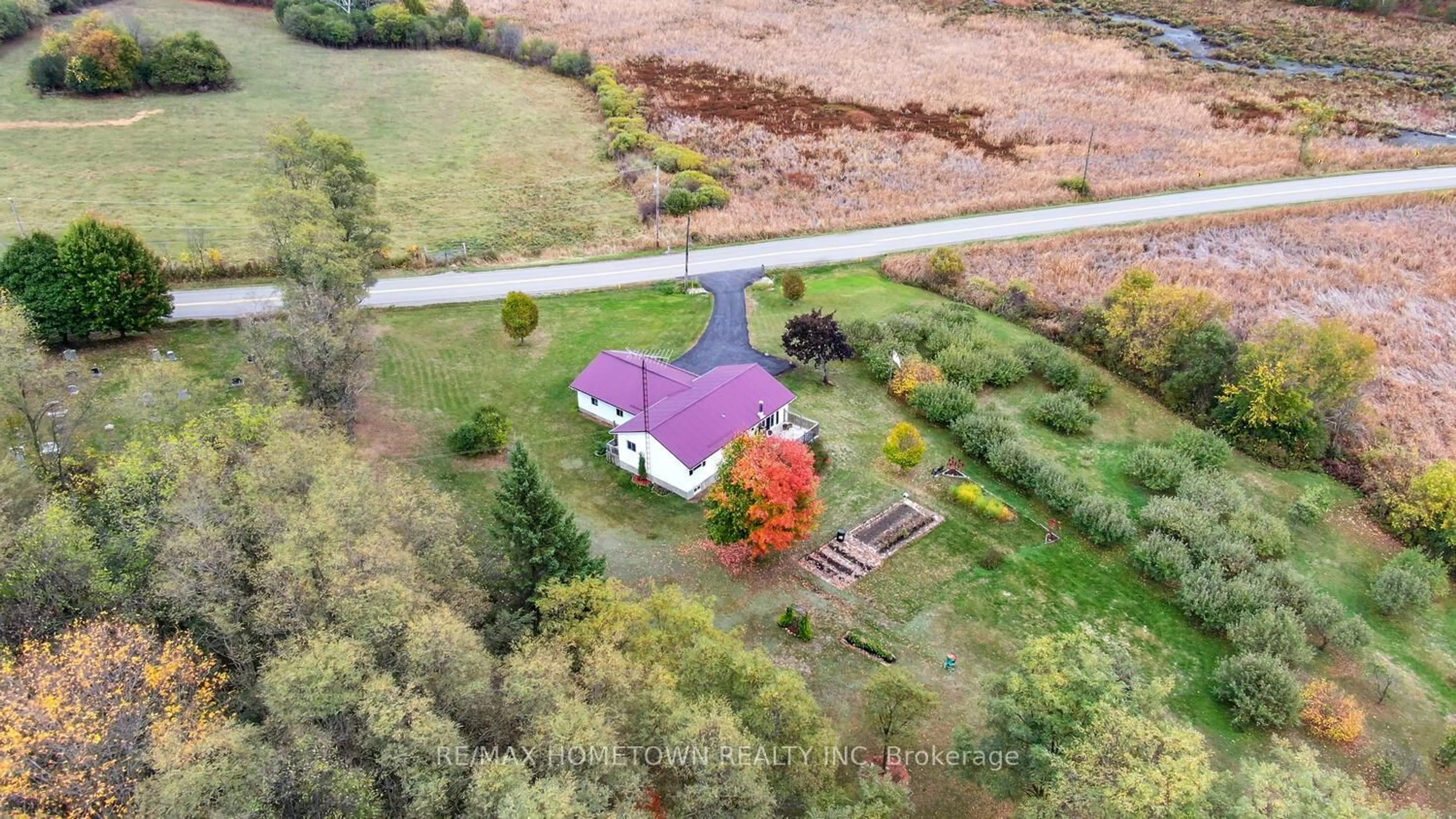 A pic from outside/outdoor area/front of a property/back of a property/a pic from drone, building for 6528 New Dublin Rd, Elizabethtown-Kitley Ontario K0E 1A0