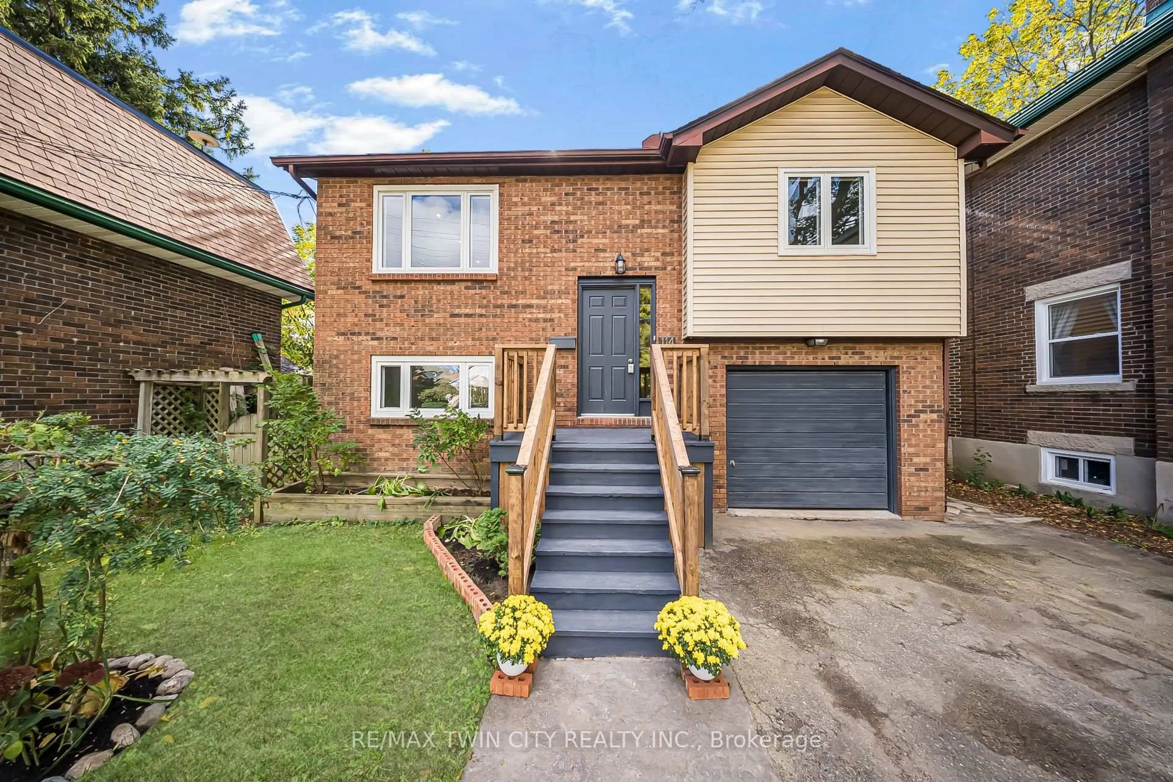 Home with brick exterior material, street for 114 Bristol St, Guelph Ontario N1H 3L6