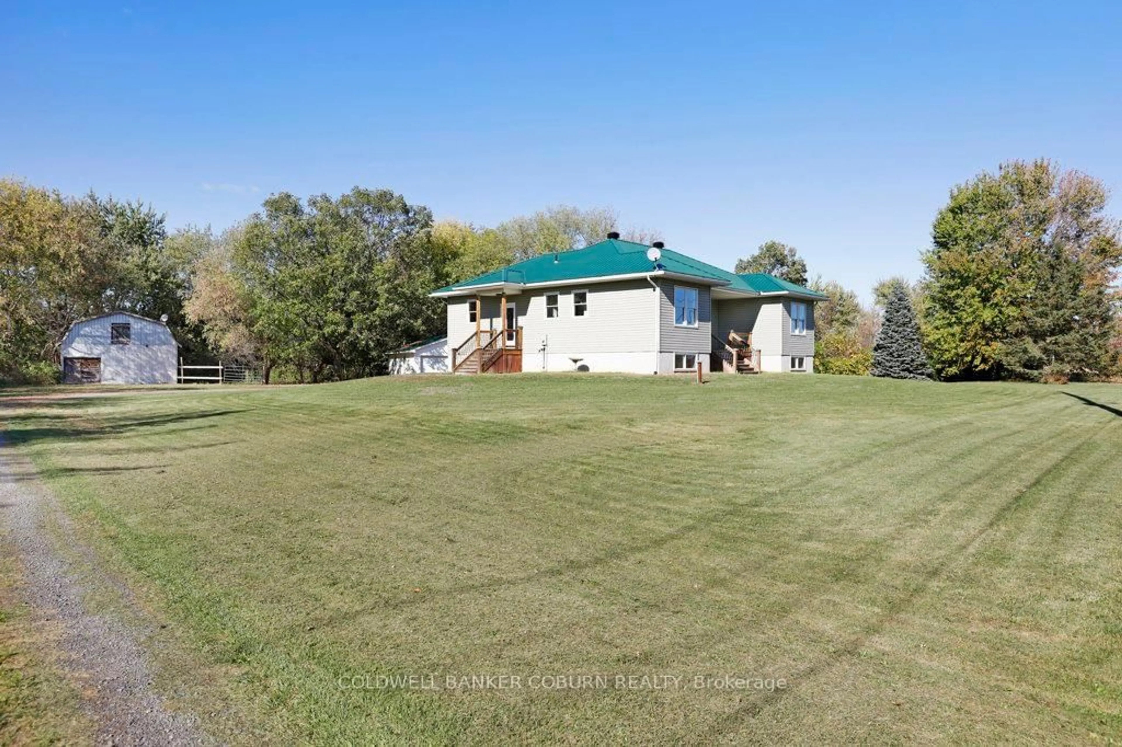 A pic from outside/outdoor area/front of a property/back of a property/a pic from drone, unknown for 13394 County Rd 41 Rd, South Dundas Ontario K7R 3L2