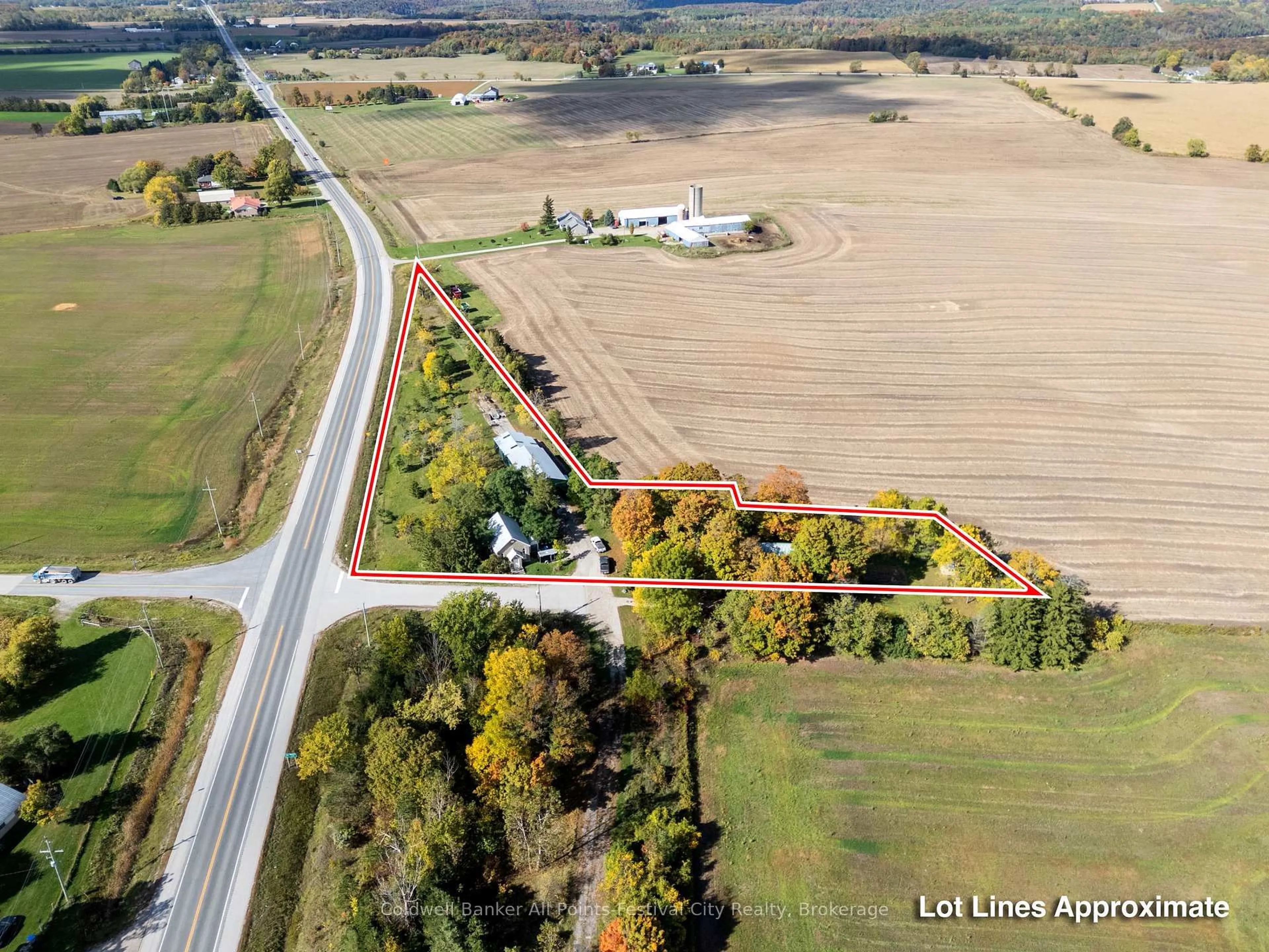 A pic from outside/outdoor area/front of a property/back of a property/a pic from drone, street for 36404B Huron Rd, Central Huron Ontario N7A 3X8
