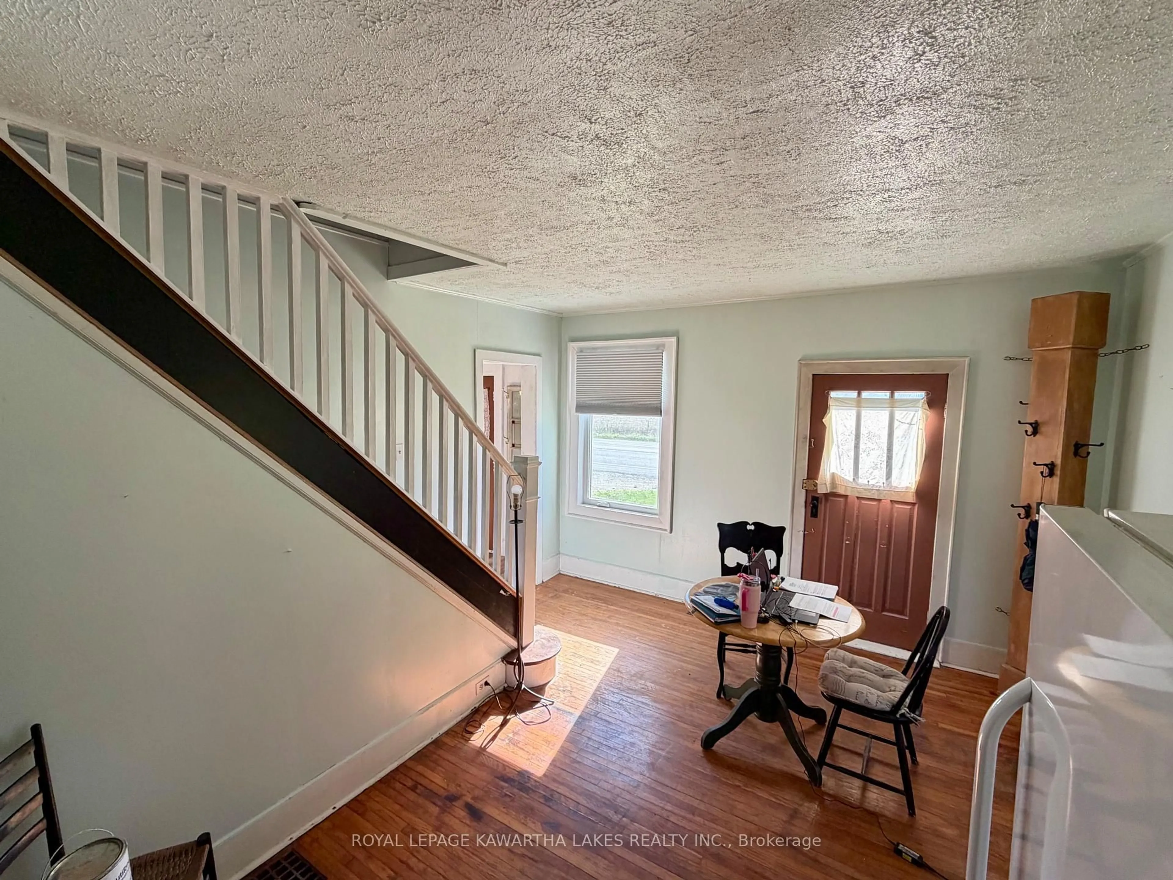 Unknown for 833 Woodville Rd, Kawartha Lakes Ontario K0M 2T0
