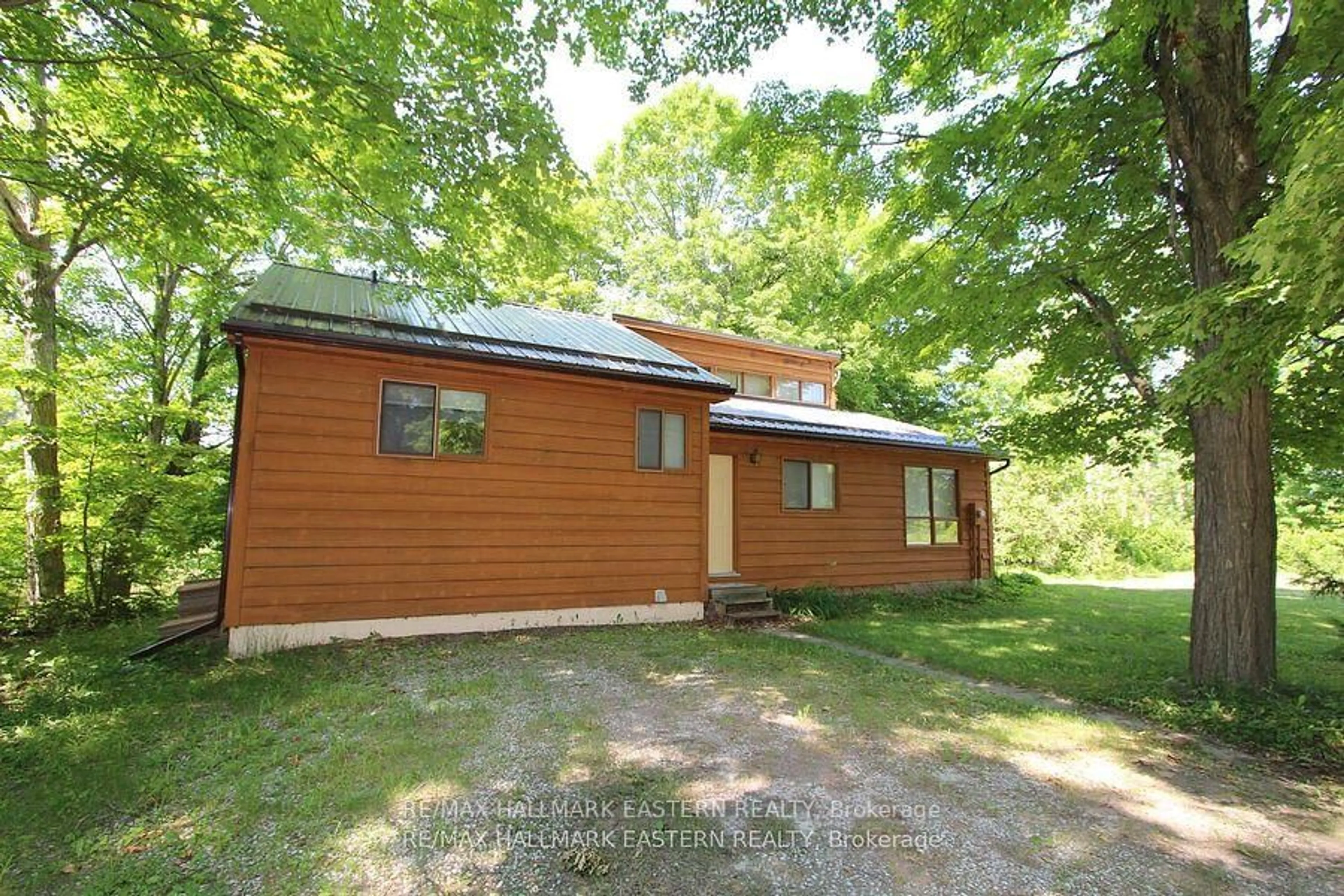 A pic from outside/outdoor area/front of a property/back of a property/a pic from drone, building for 240 Cole Rd, Havelock-Belmont-Methuen Ontario K0L 1Z0