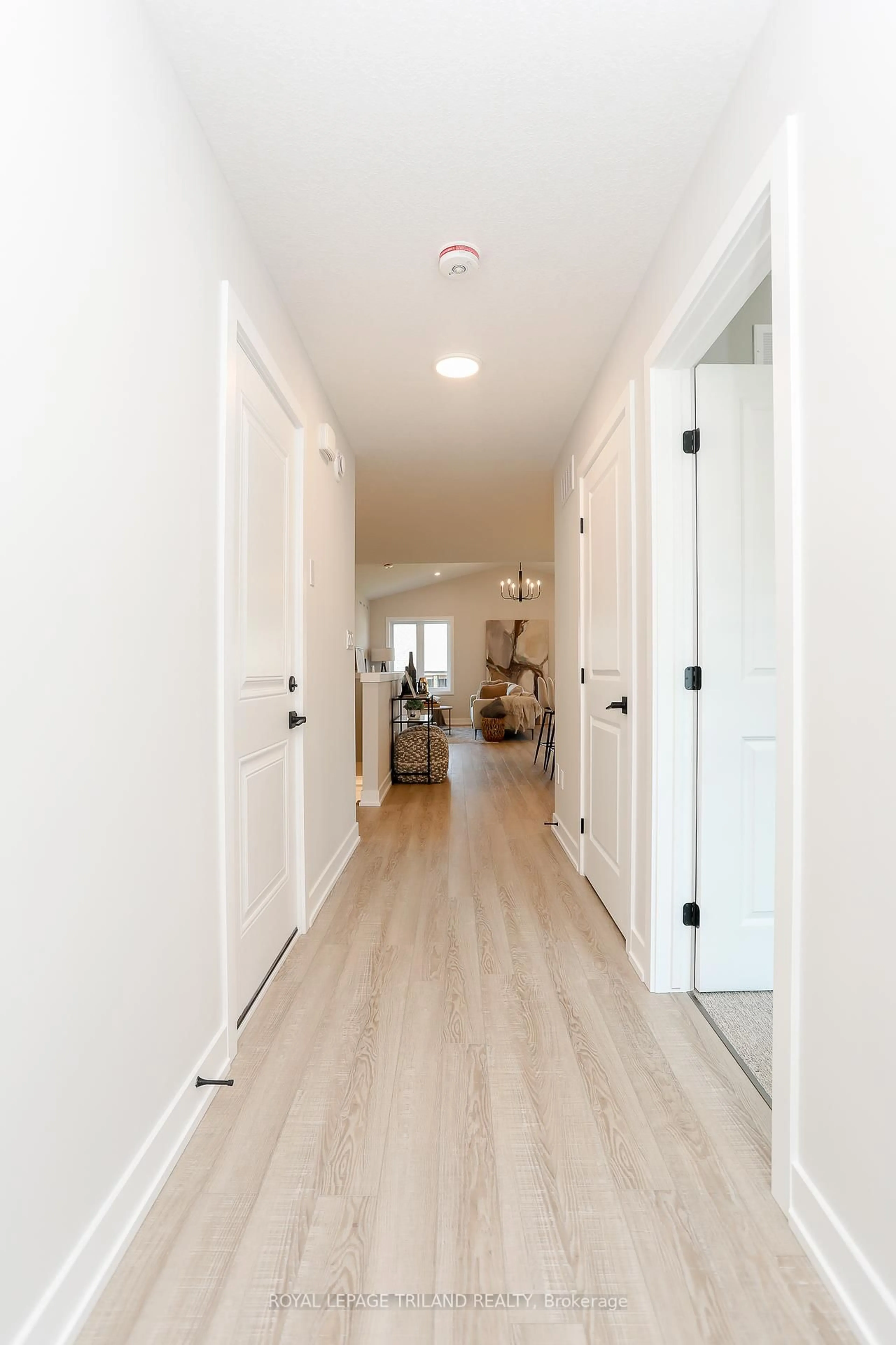 Indoor entryway for 51 White Tail Path, Central Elgin Ontario N5R 0N7